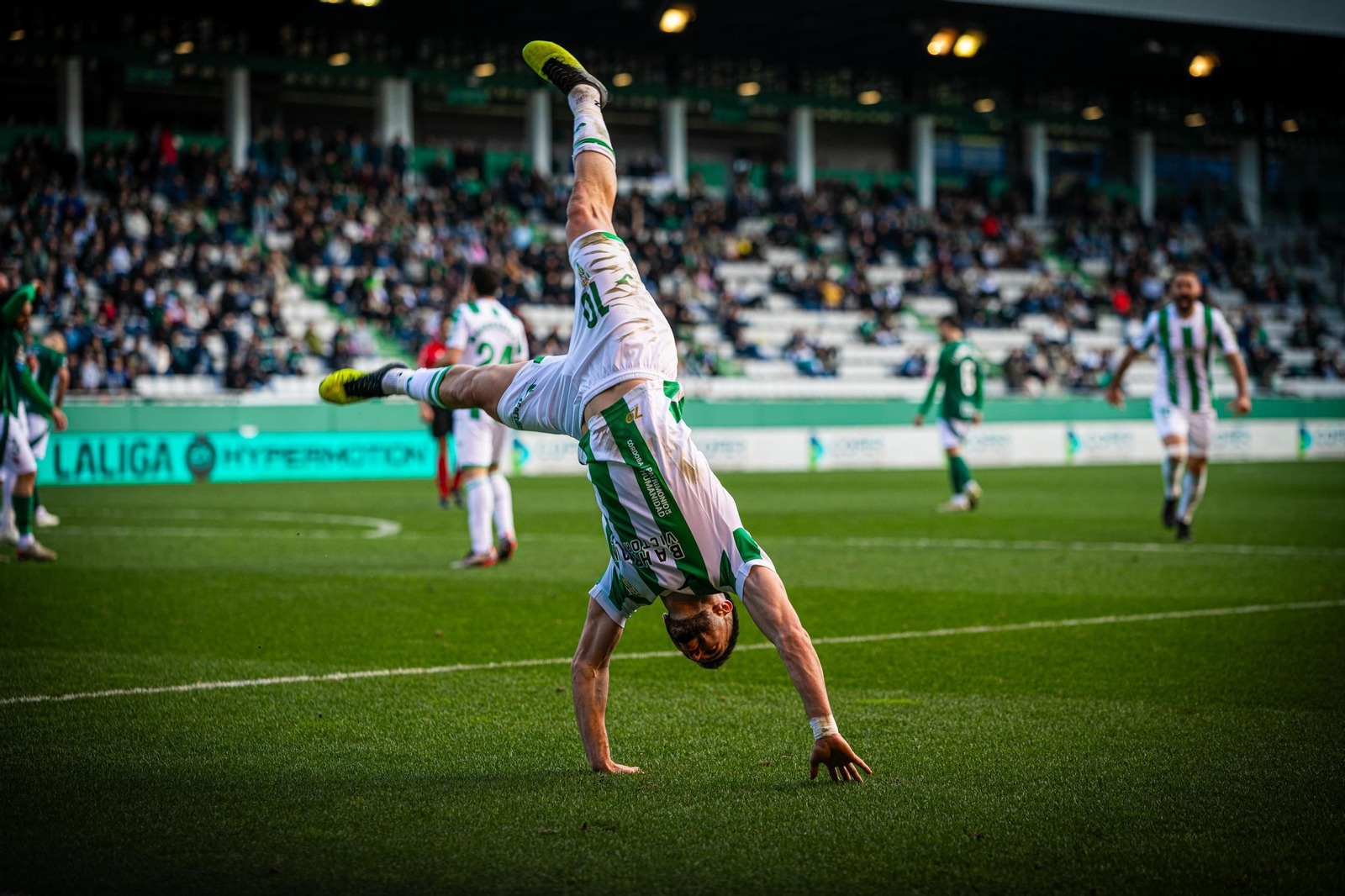 Las mejores fotos del agónico triunfo del Córdoba CF en Ferrol