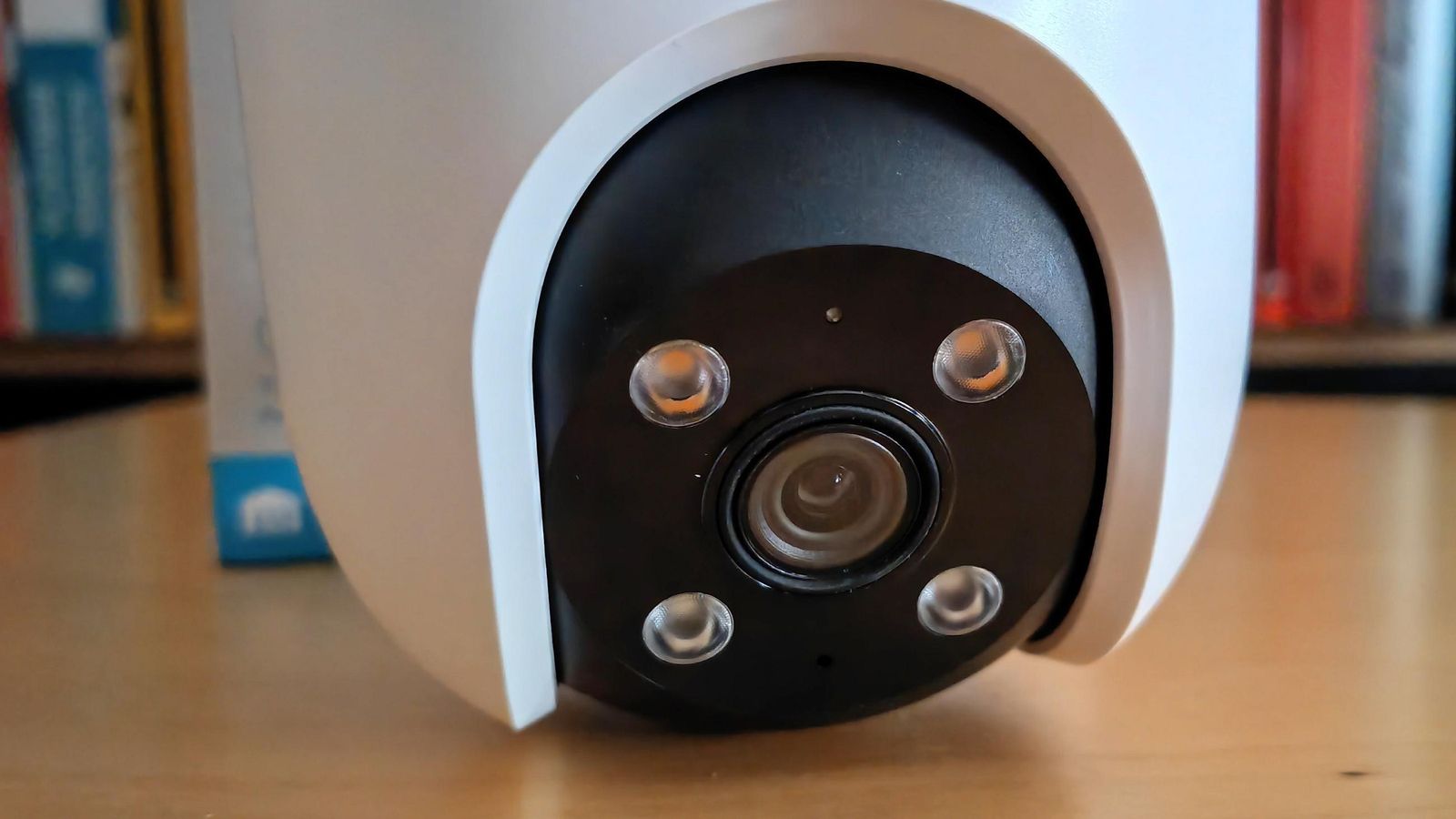 Cámara Ezviz H9c Dual