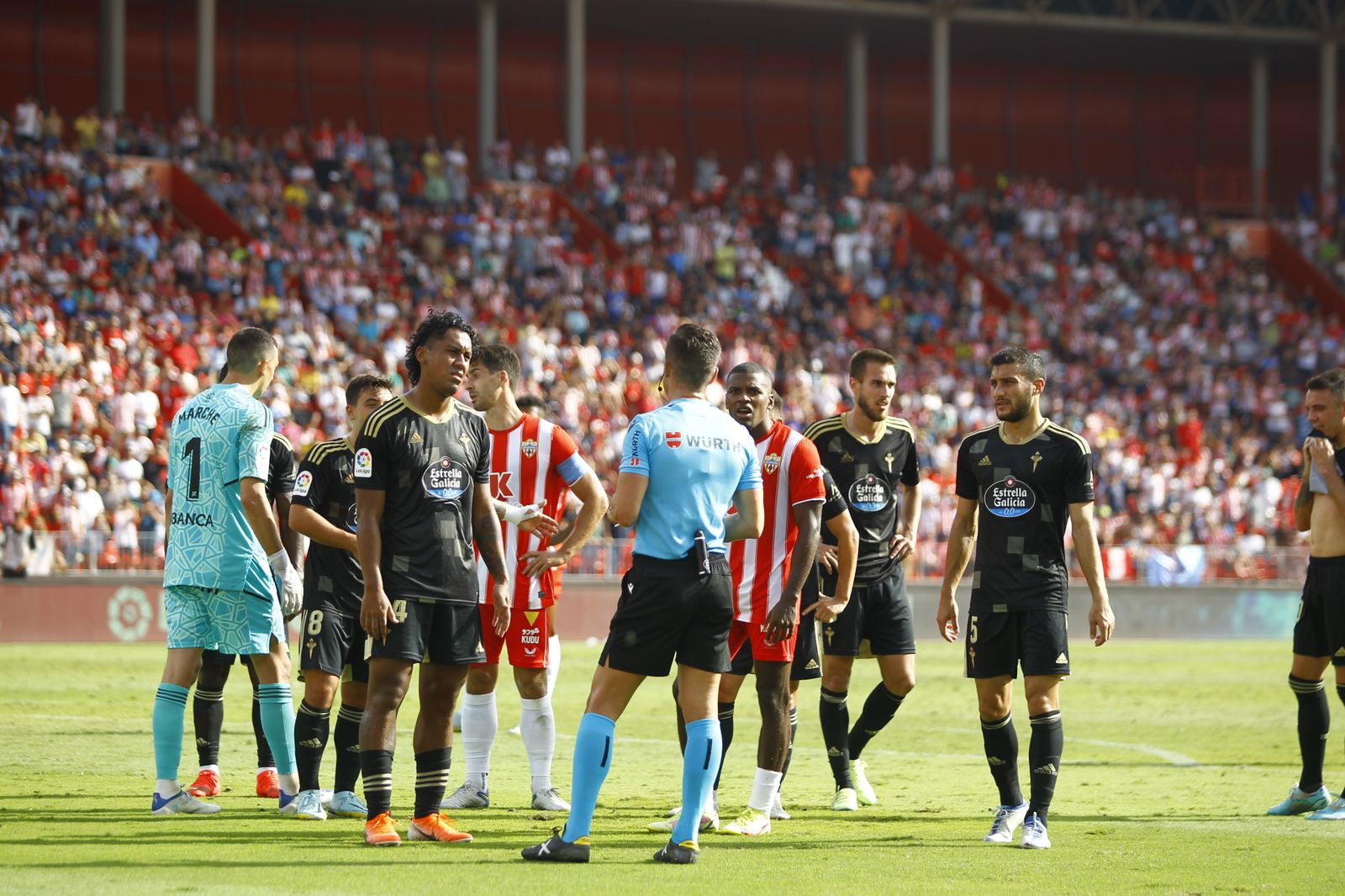 Fotogalería del partido U.D. Almería-R.C. Celta de Vigo