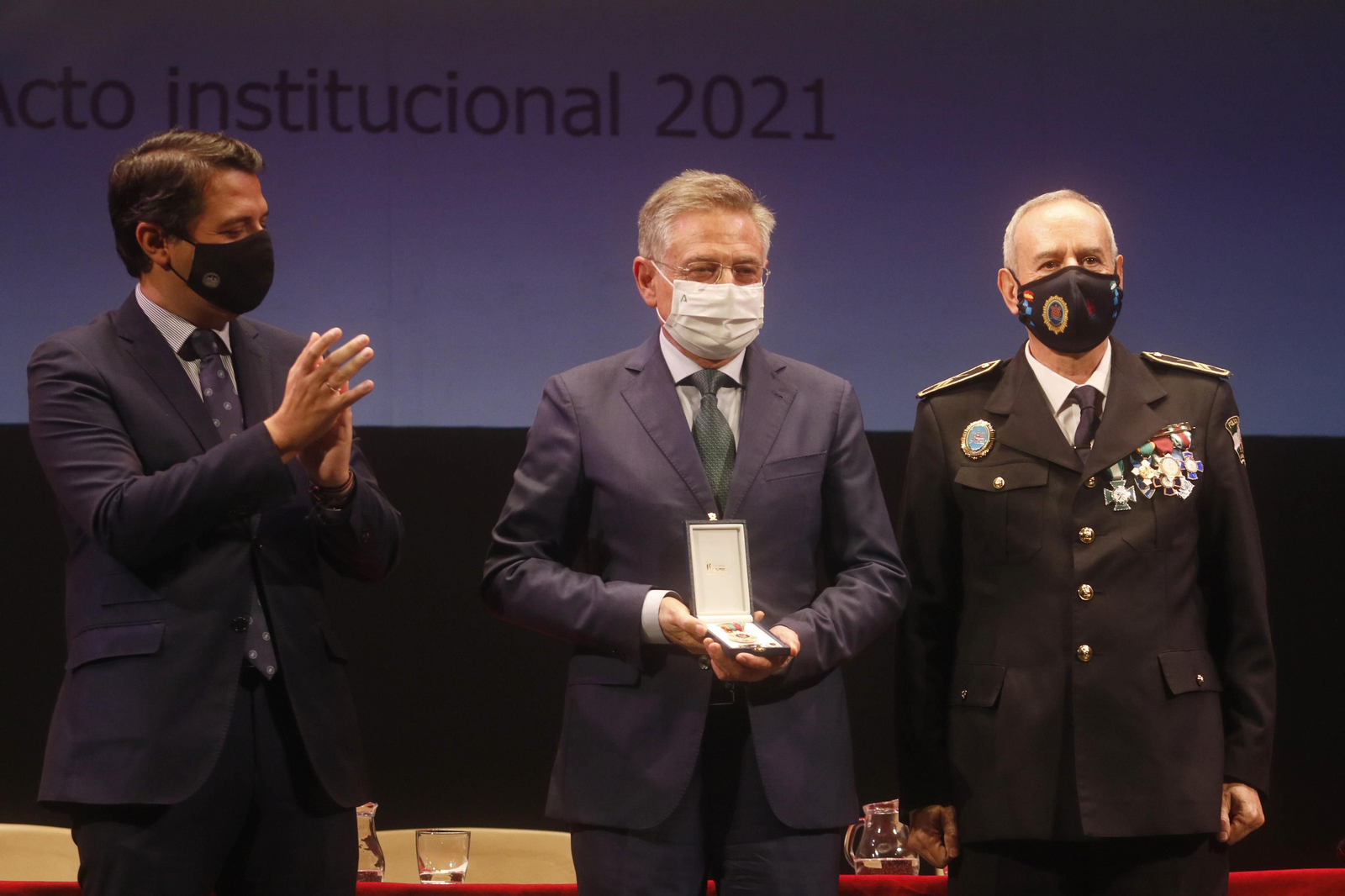 Las fotografías del acto de la Policía Local de Córdoba por el día de San Rafael