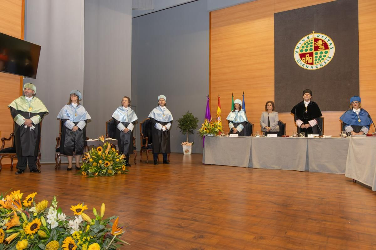 Investidura de Rafael Martos Sánchez, Raphael, como Doctor Honoris Causa por la Universidad de Jaén