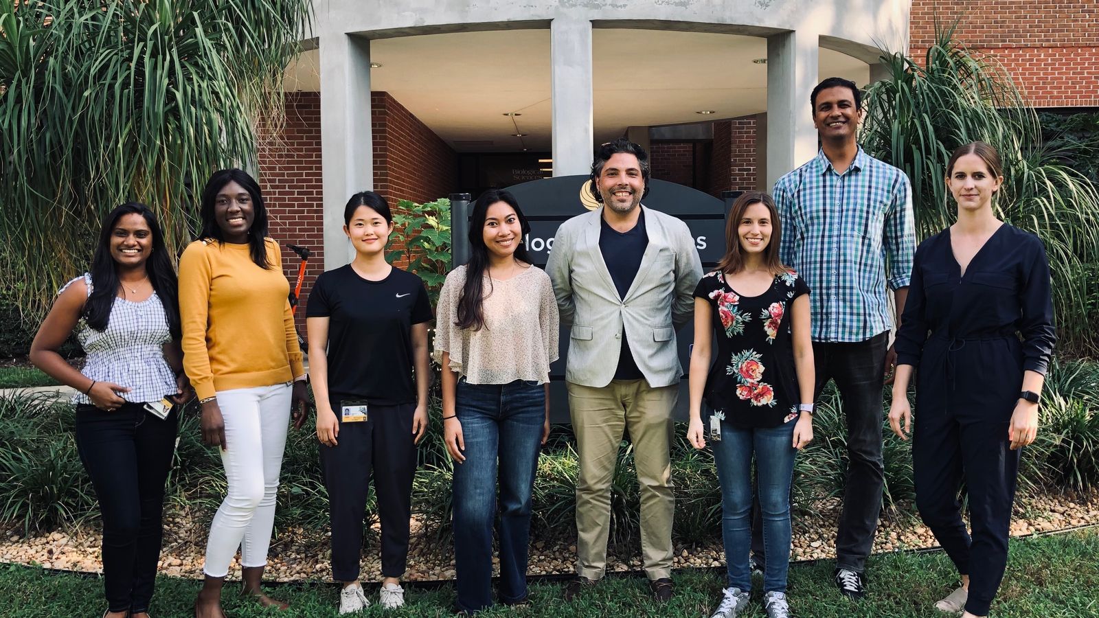 El equipo de The Moreno Lab .