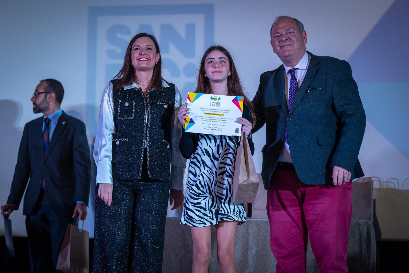 Imágenes de la entrega de premios académicos en San Fernando