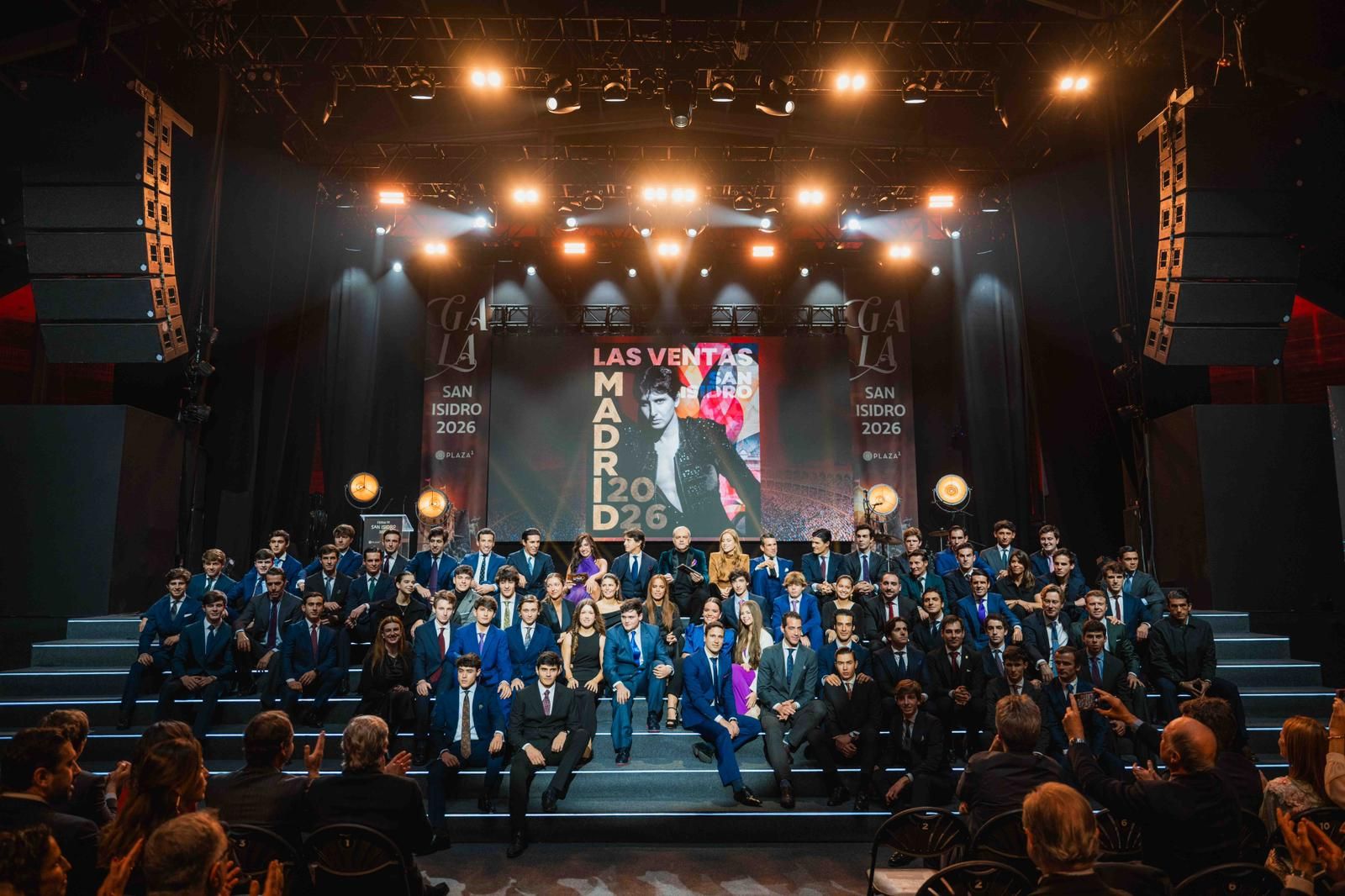 Los toreros anunciados en la feria de San Isidro posan al final de la gala.