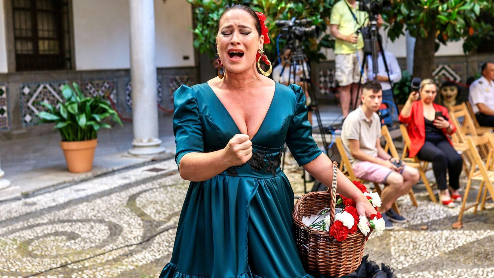 La pregonera de este año, la cantaora Alicia Morales La pregonera de este año, la cantaora Alicia Morales