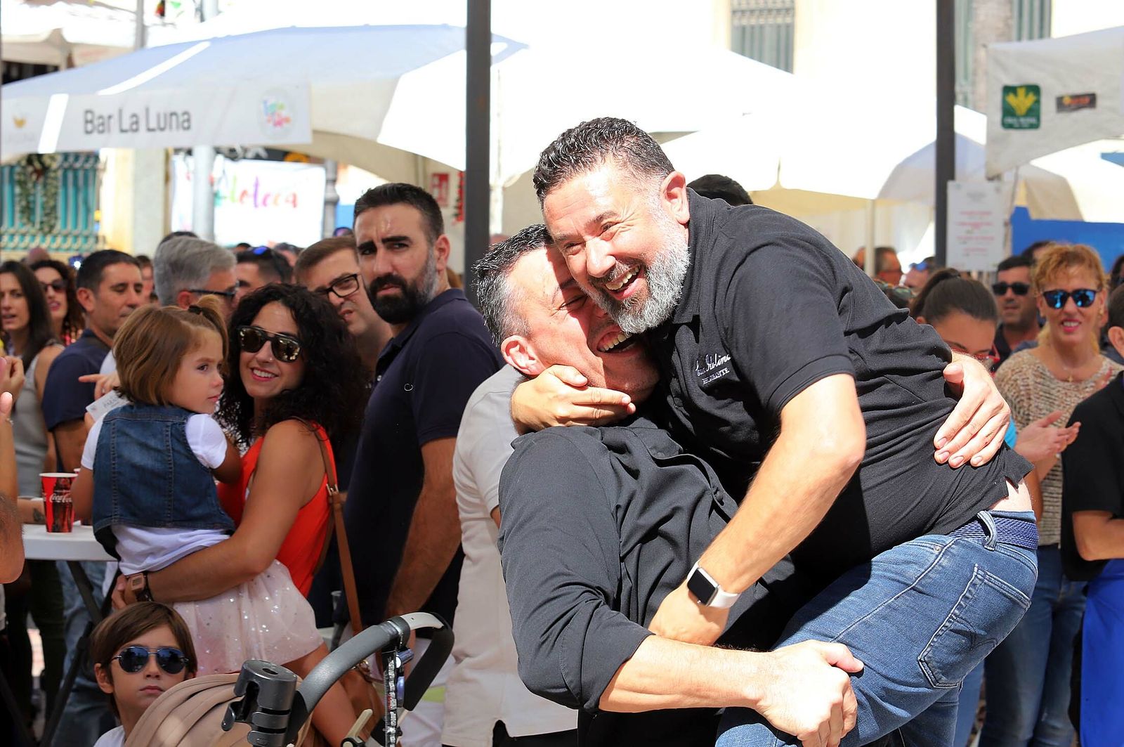 Imágenes de la Feria de la Tapa. Casa Idolina gana el concurso a la mejor tapa