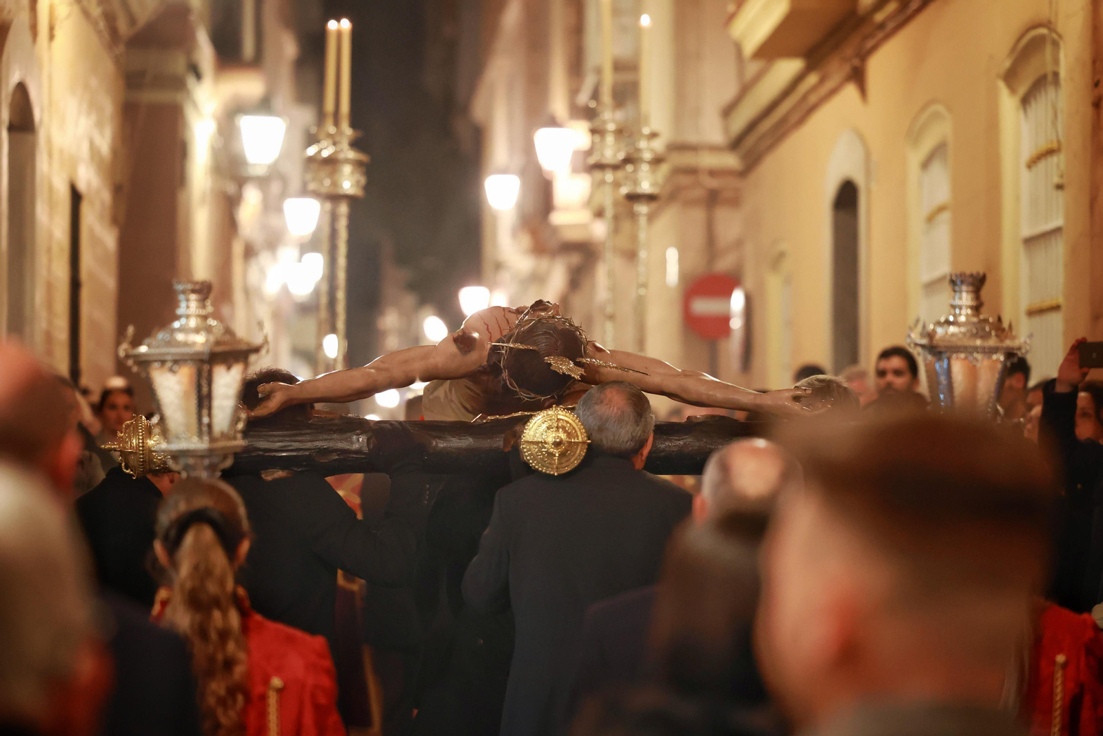 Via crucis de Expiración con su traslado a Beato Diego.