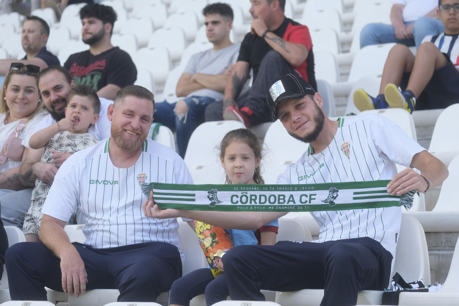 Las mejores fotos del ambiente en El Arcángel en el Córdoba CF - San Fernando Las mejores fotos del ambiente en El Arcángel en el Córdoba CF - San Fernando