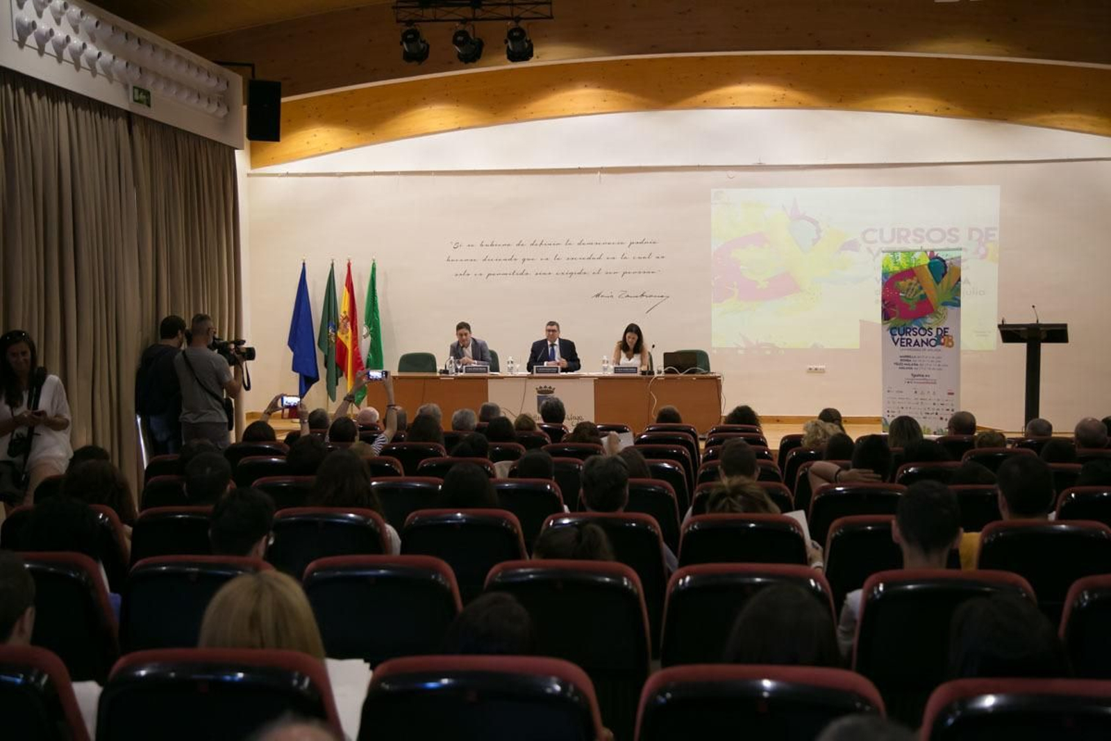 Acto de inauguración de los Cursos de Verano de la UMA en Vélez-Málaga