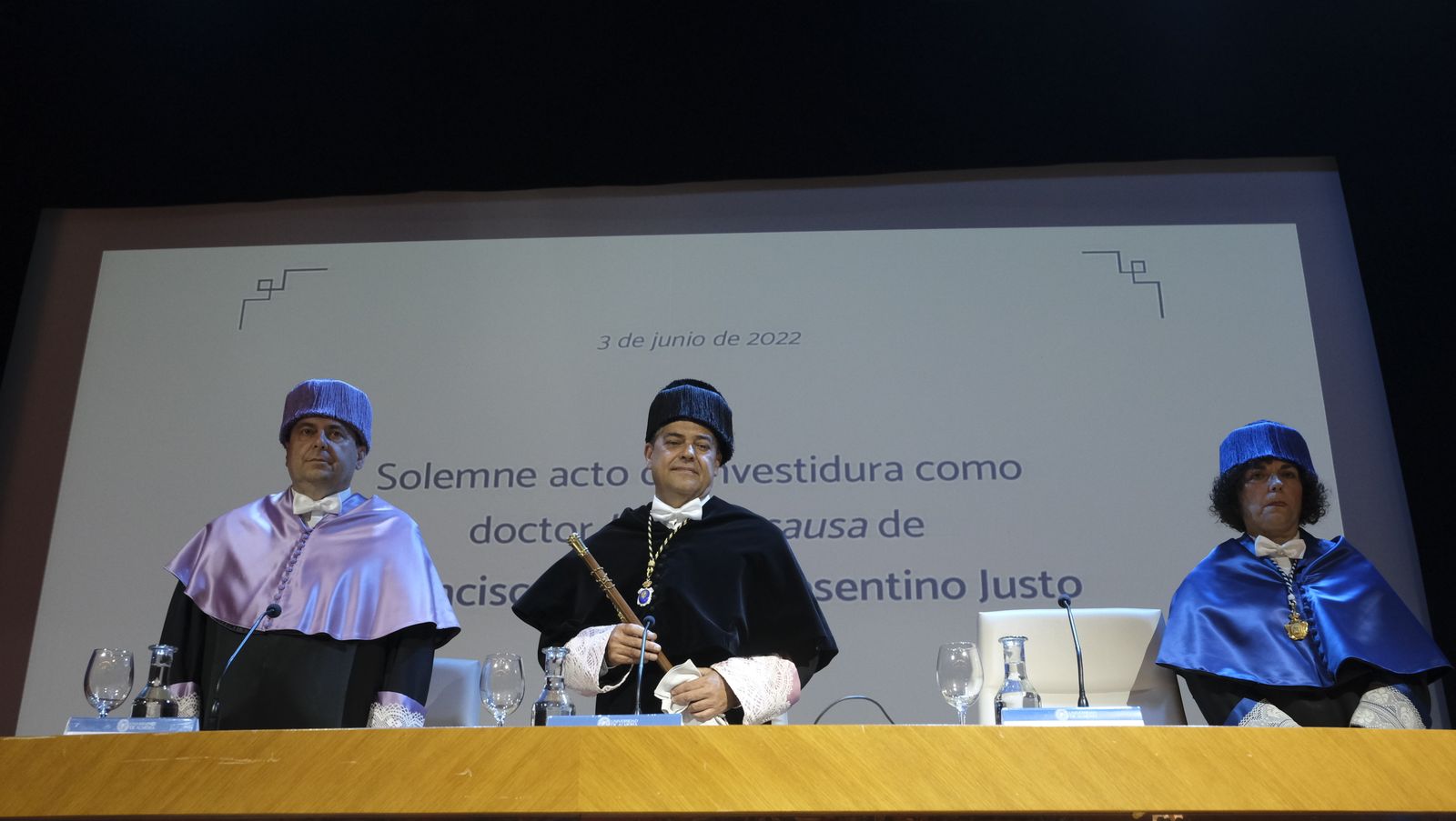 Imágenes de la investidura como Doctor Honoris Causa de la UAL, de Paco Cosentino.