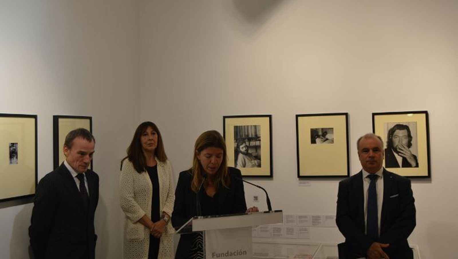 Raúl Manríquez, Claudia Capel, María del Mar Díez y Claudio Pérez Miguez, durante la inauguración de la muestra.