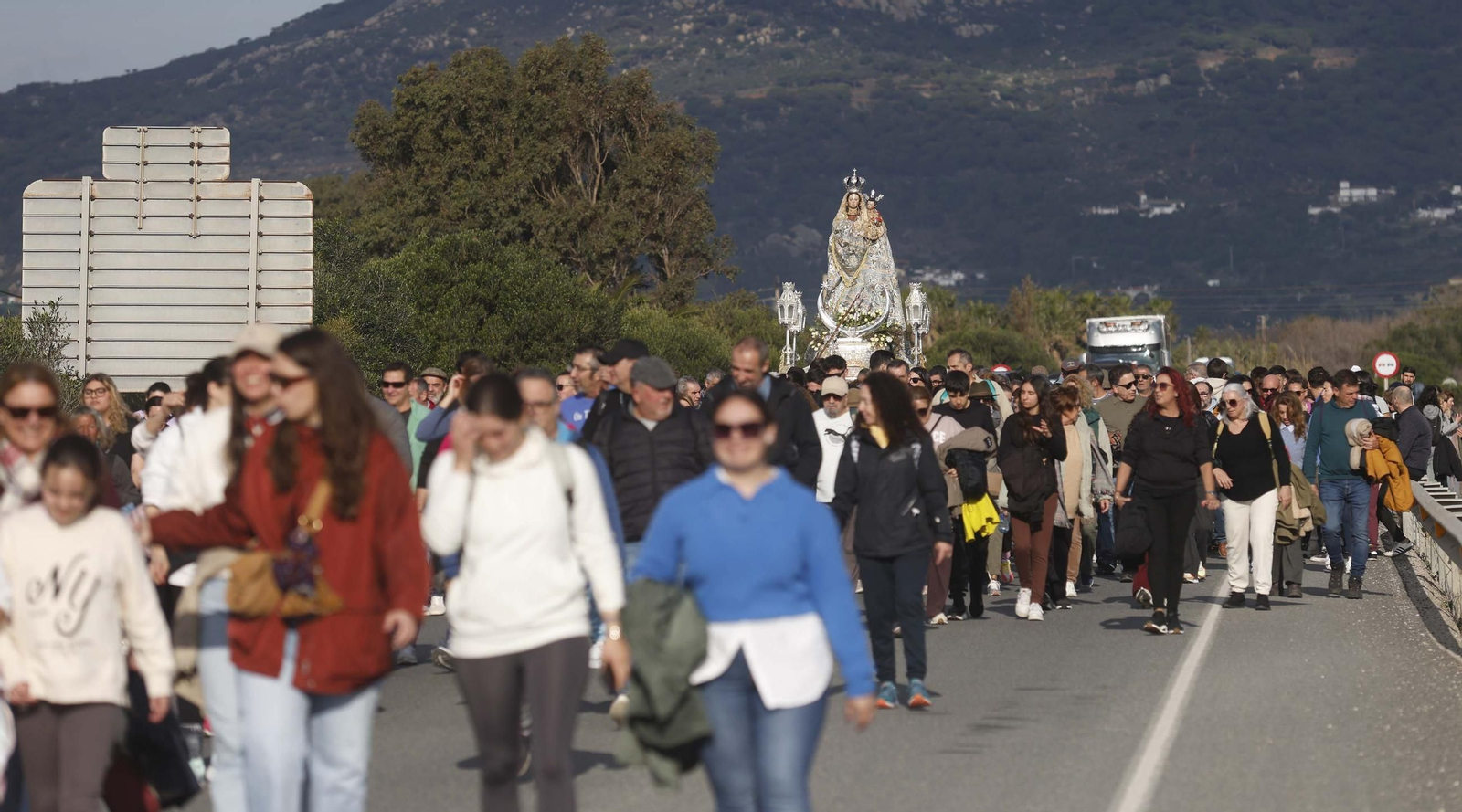 Fotos de la llegada de la Virgen de la Luz a Tarifa por su 275 aniversario como patrona