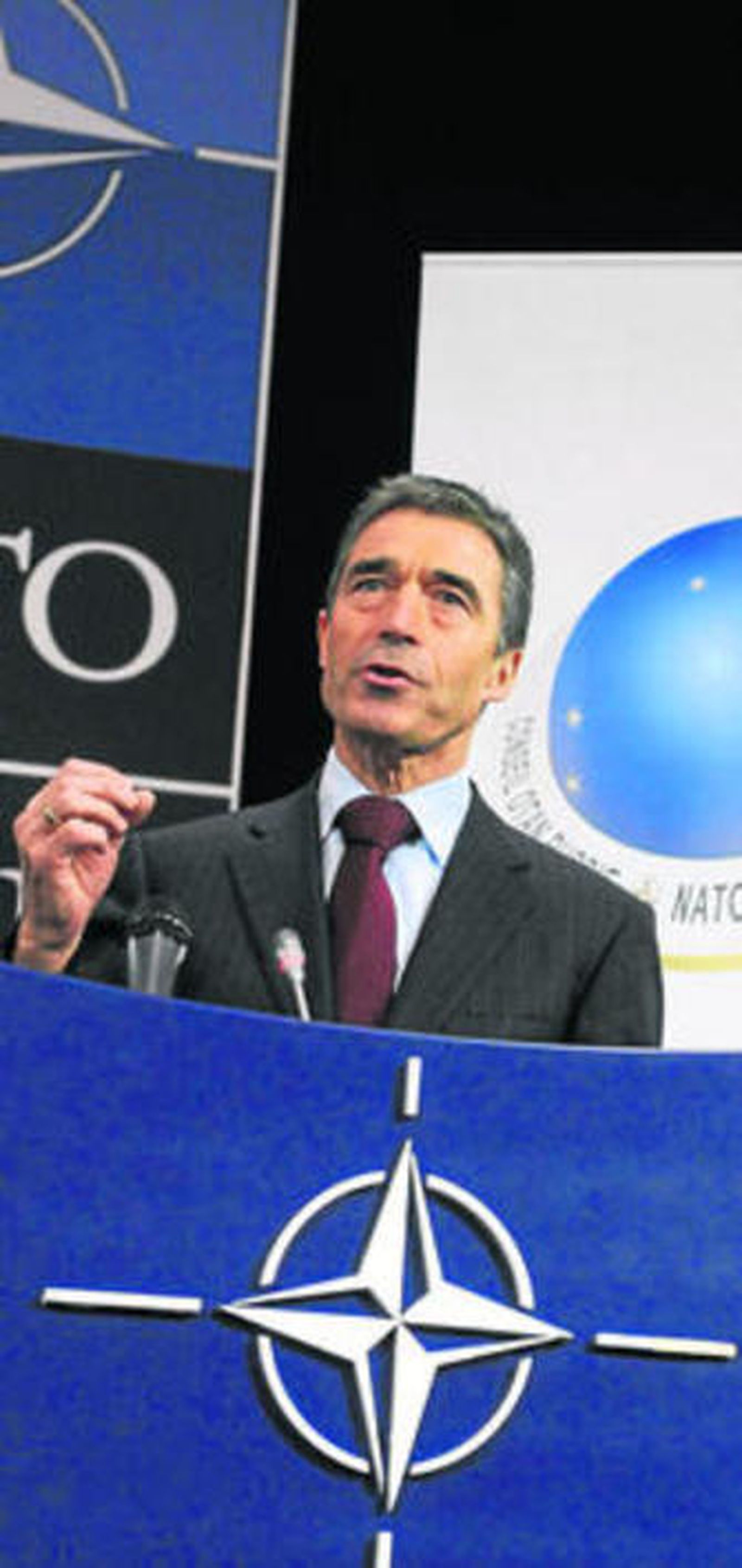 Rasmussen, durante la rueda de prensa en Bruselas.