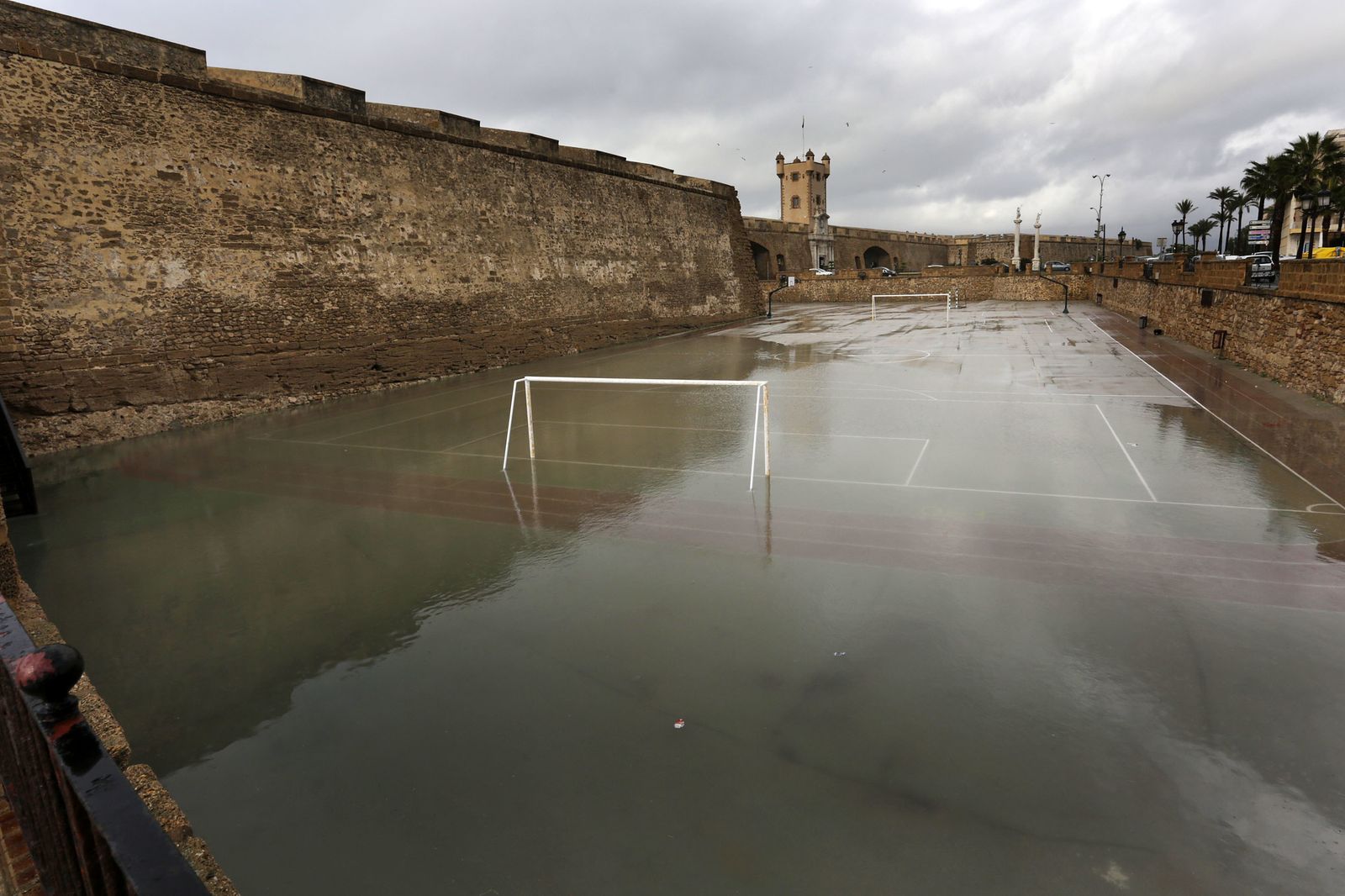 Los efectos de la tromba de agua en Cádiz