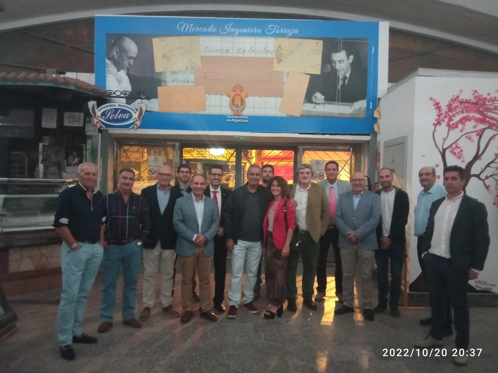 Integrantes de AEPA junto a miembros de la Escuela de Ingeniería en una actividad reciente