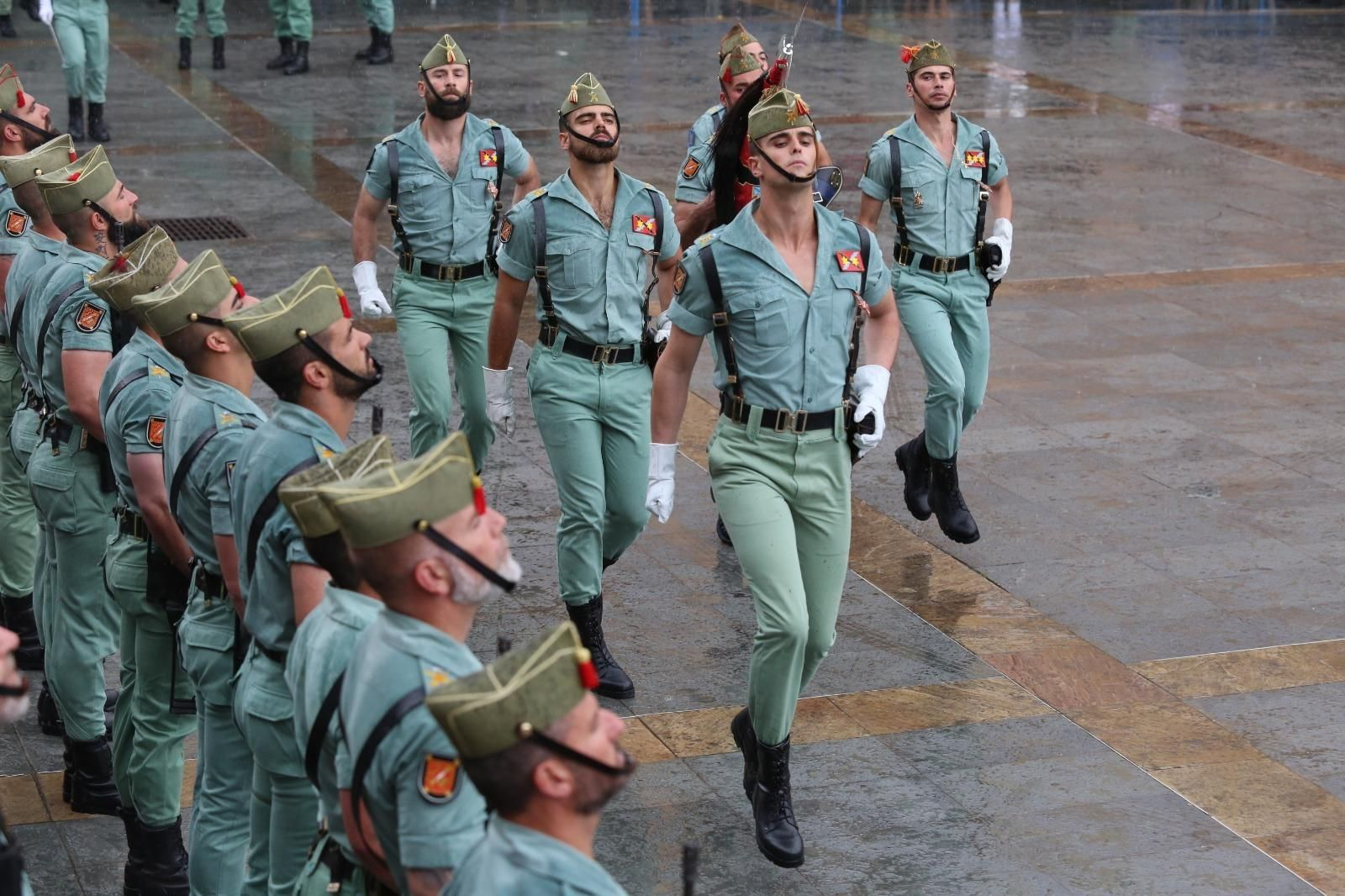 Las fotos del desembarco de la Legión en Málaga