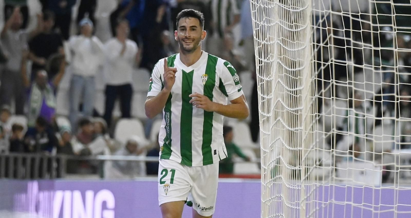 Albarrán celebra su gol ante el Cartagena.