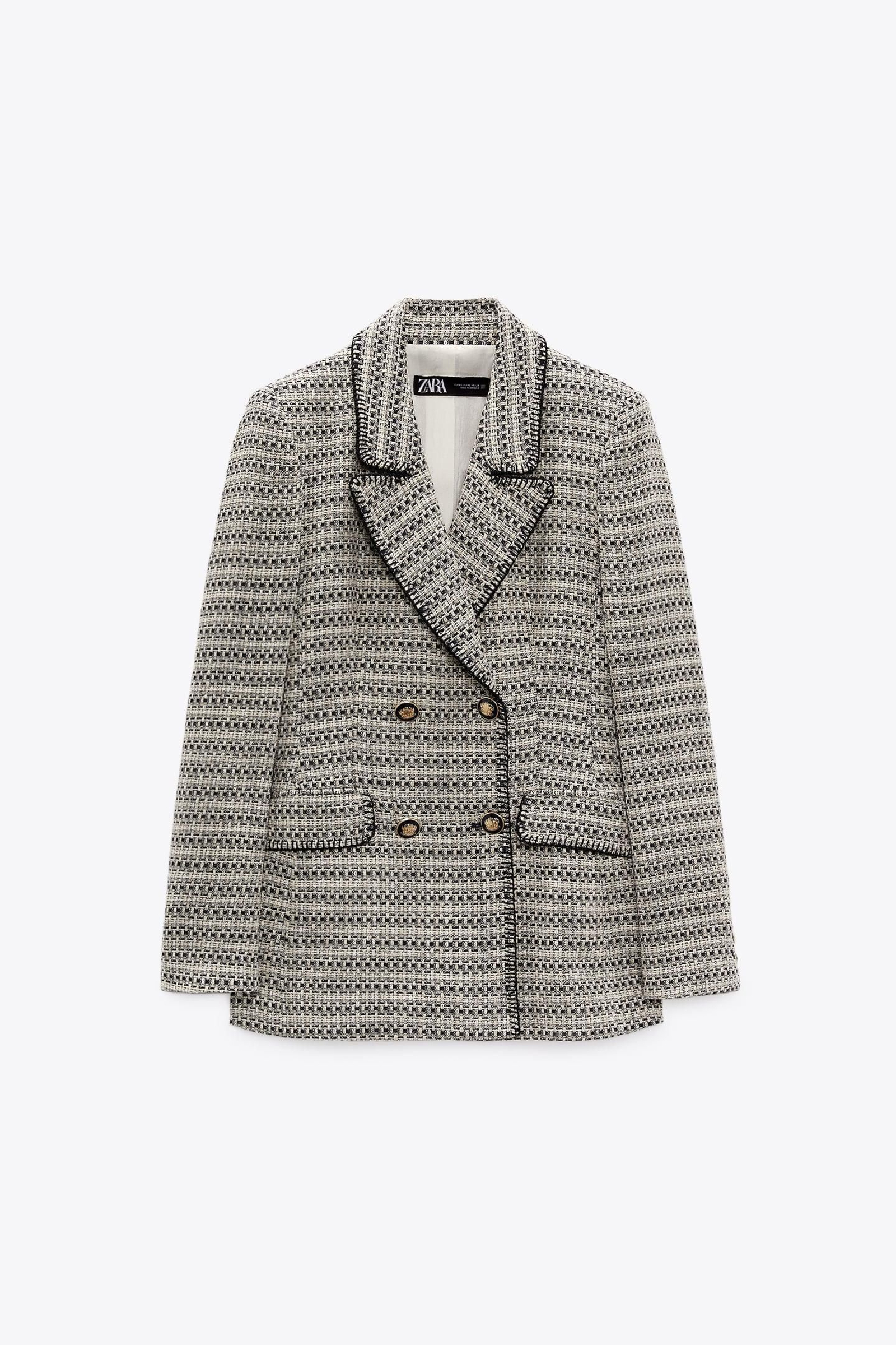 Blazer estructurada de Zara.