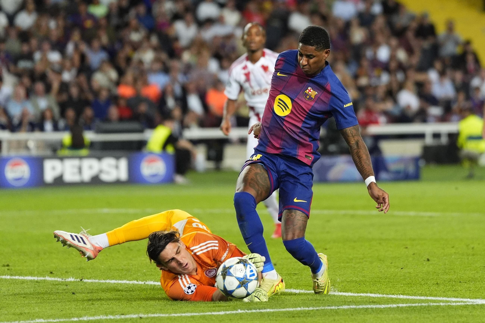 Las fotos del Barcelona-Olympiacos