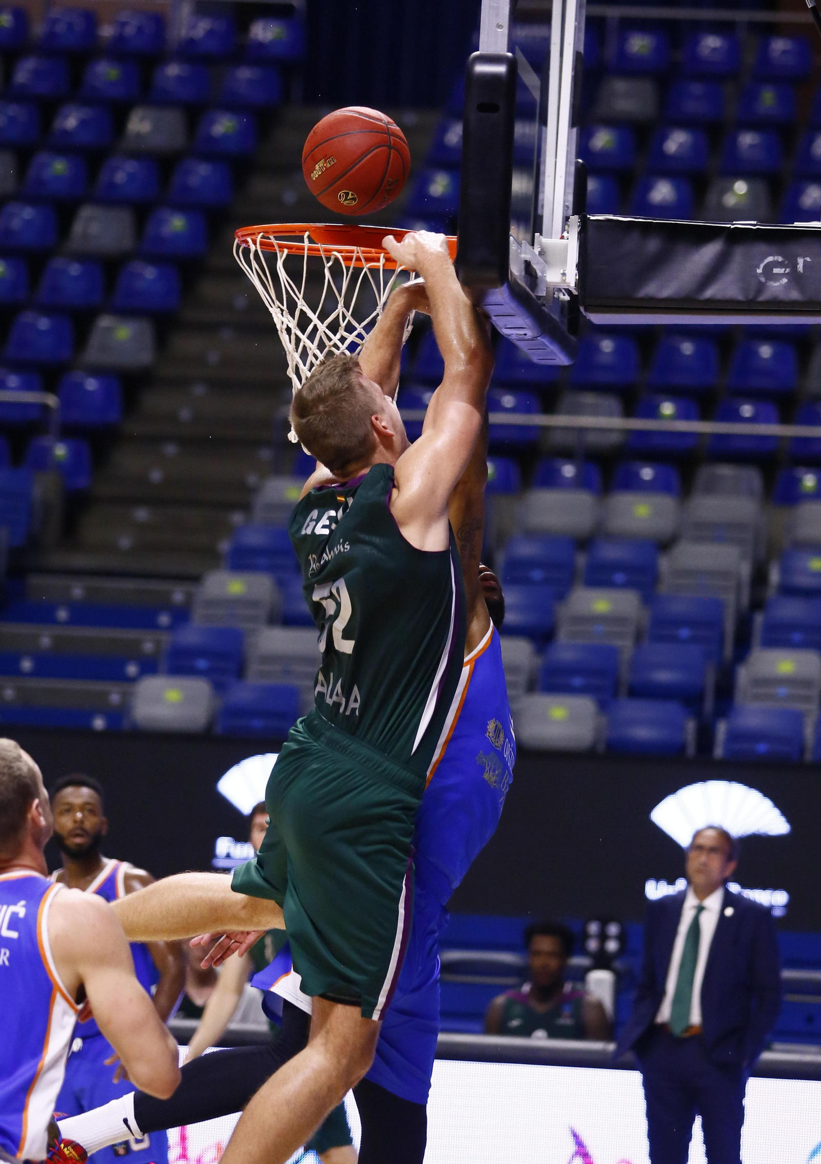 Las fotos del Unicaja-Mornar Bar