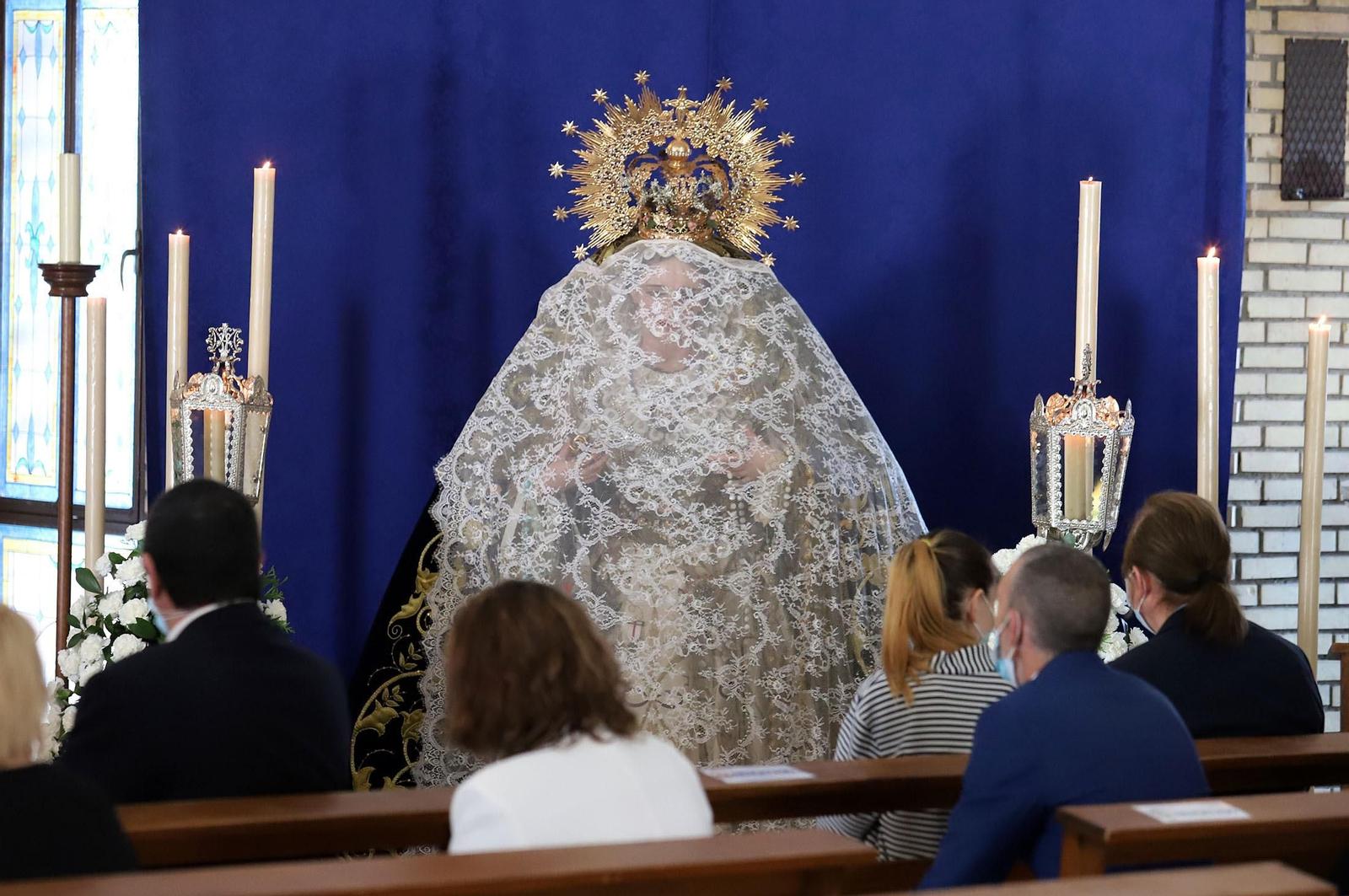 Bendición de María Santísima de la Trinidad en la iglesia de la Sagrada Familia