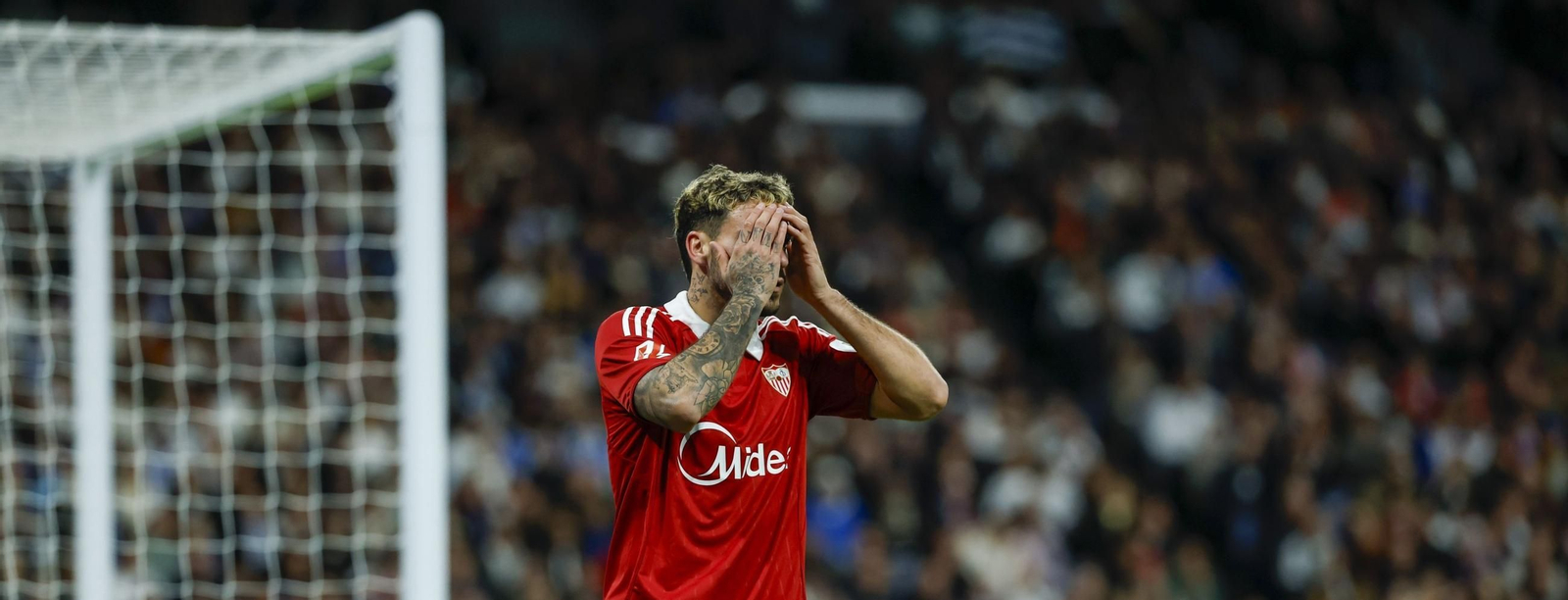 Isaac se lamenta de una de las ocasiones falladas.