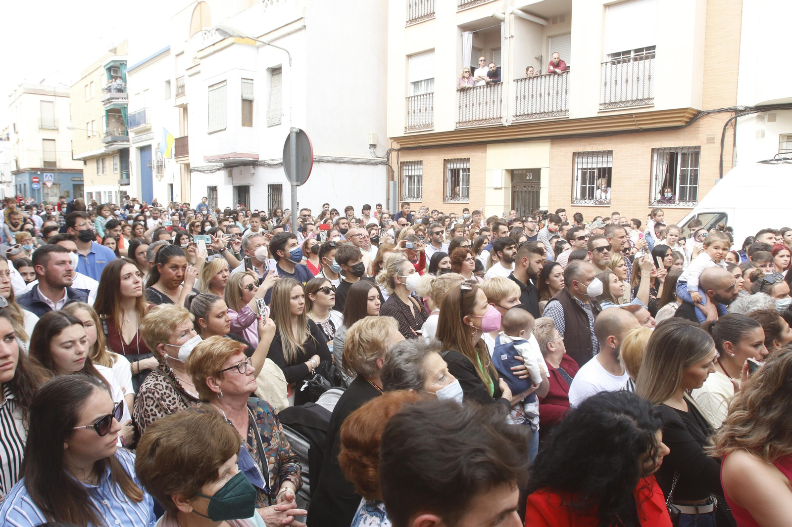 Lunes Santo en Córdoba: La procesión de la Estrella, en imágenes