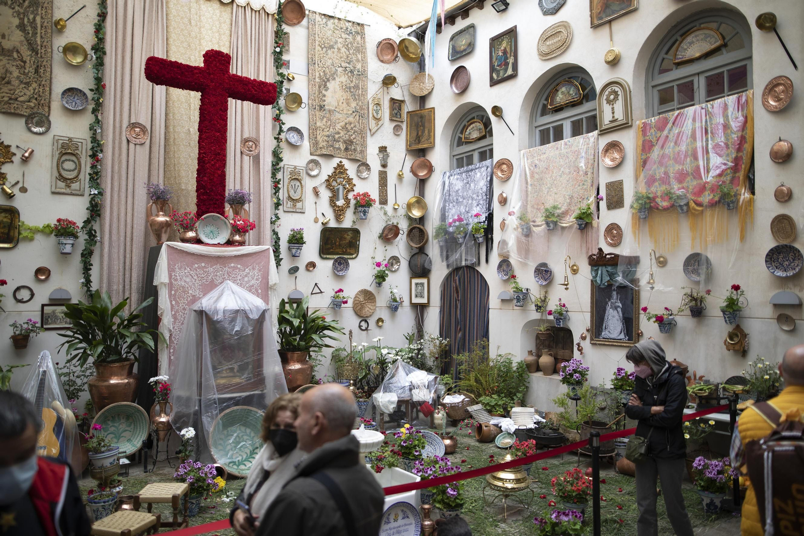Así se ha vivido el Día de la Cruz en Granada