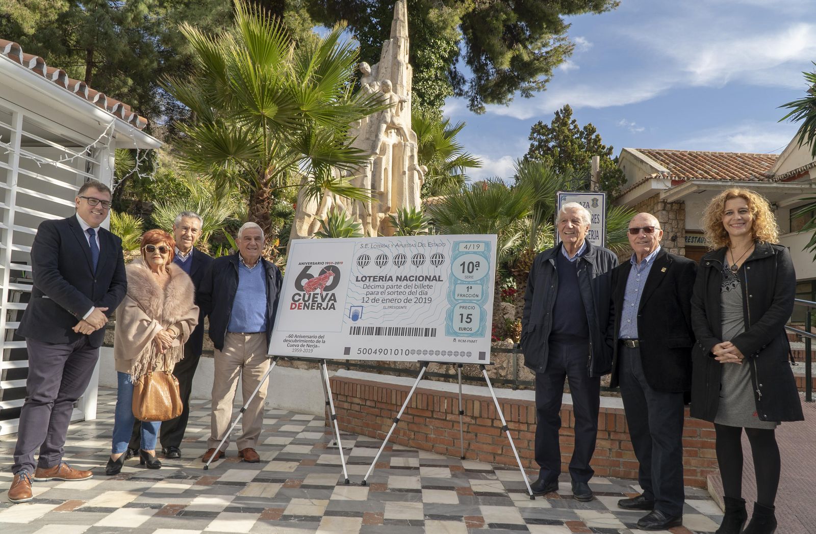 La Lotería Nacional recuerda el 60 aniversario de la Cueva de Nerja