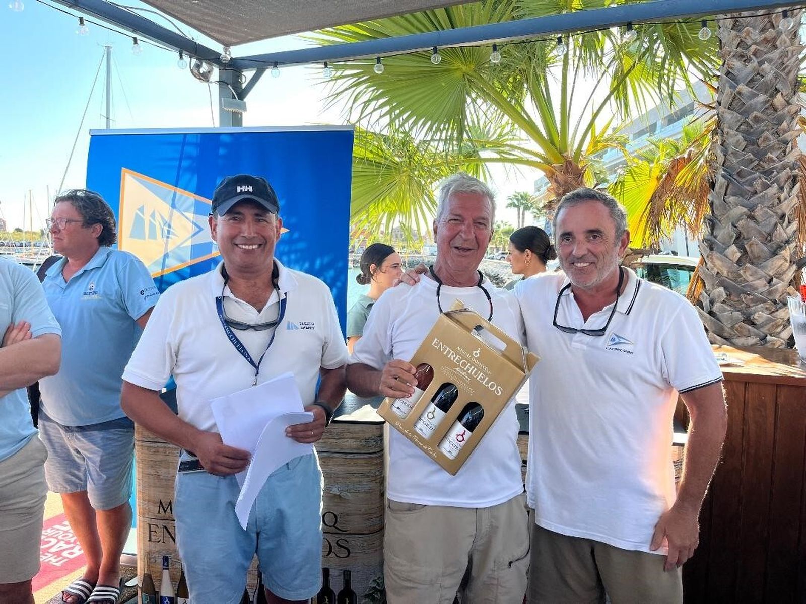 Daniel Martínez Becerra, Carlos Domecq y Rafa Martín-Prat.