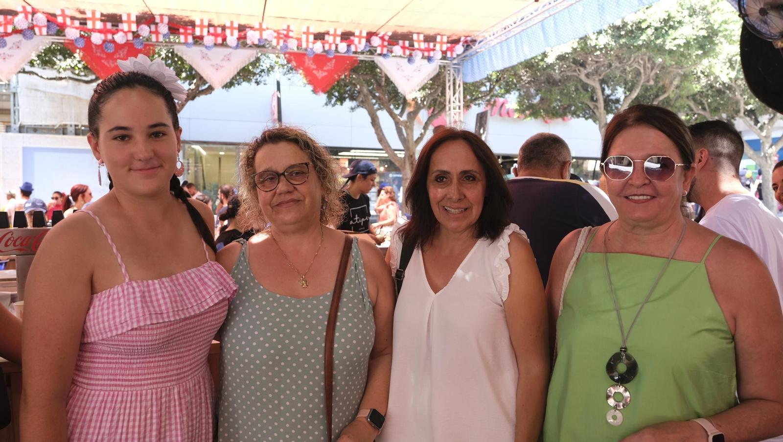 La Feria del Mediodía del martes en Almería, en imágenes