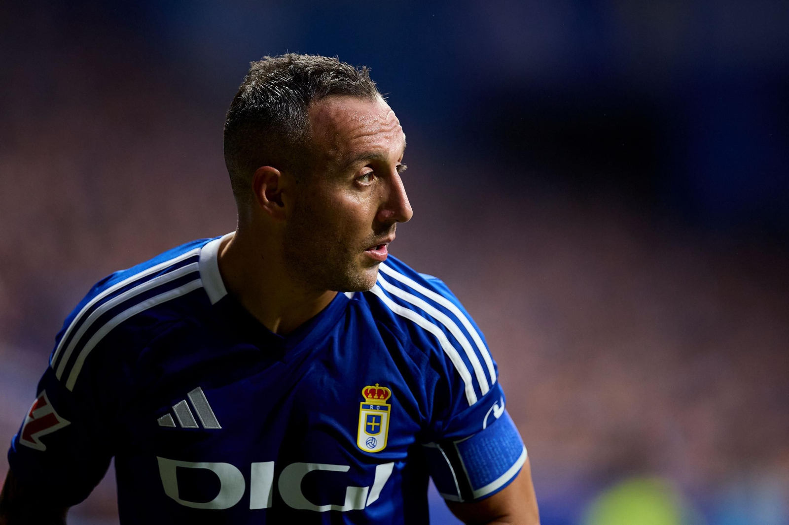 Las fotos del ascenso del Oviedo ante el Mirandés