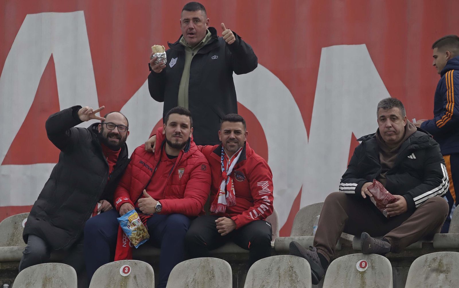Búscate en el Nuevo Mirador durante el Algeciras - Eldense de Primera Federación