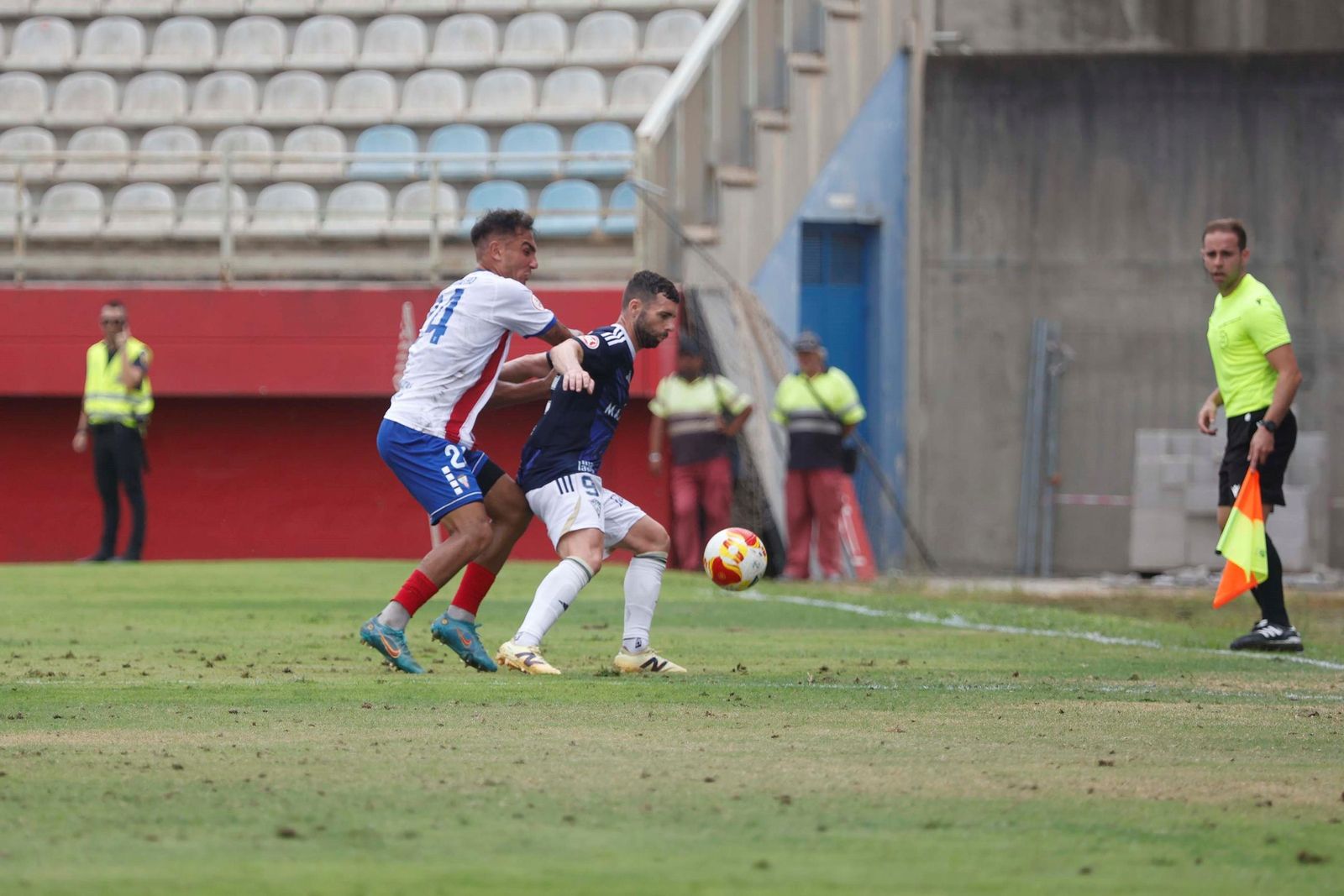 Primera RFEF: Mala jornada malagueña, con derrotas de Torremolinos y Antequera y empate del Marbella