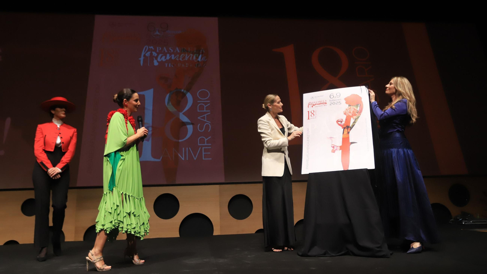 Imágenes de la presentación de La Pasarela Flamenca Tio Pepe 2025
