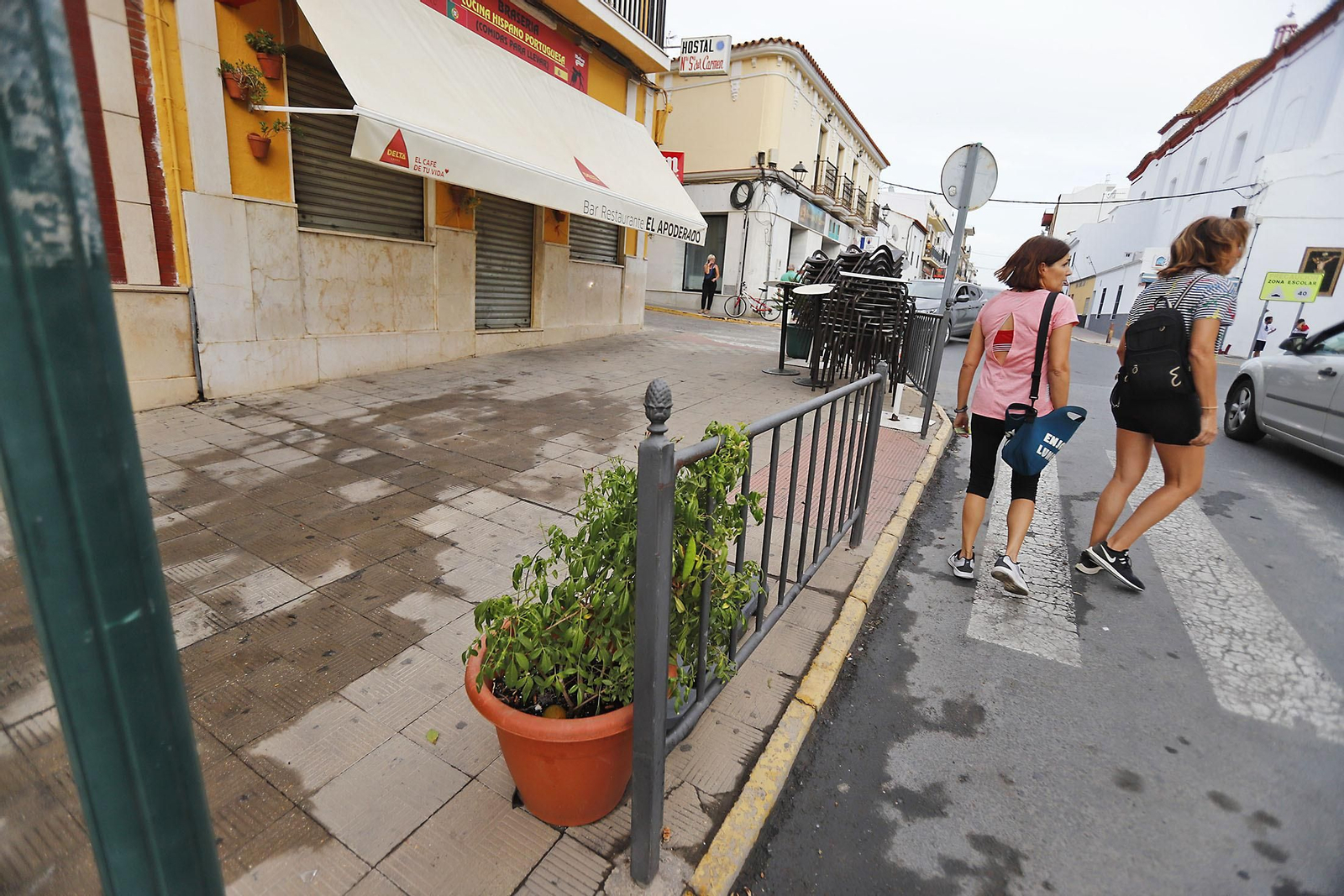 Imágenes del lugar del atropello múltiple en Gibraleón que provoco un fallecido y varios heridos en diferentes terrazas
