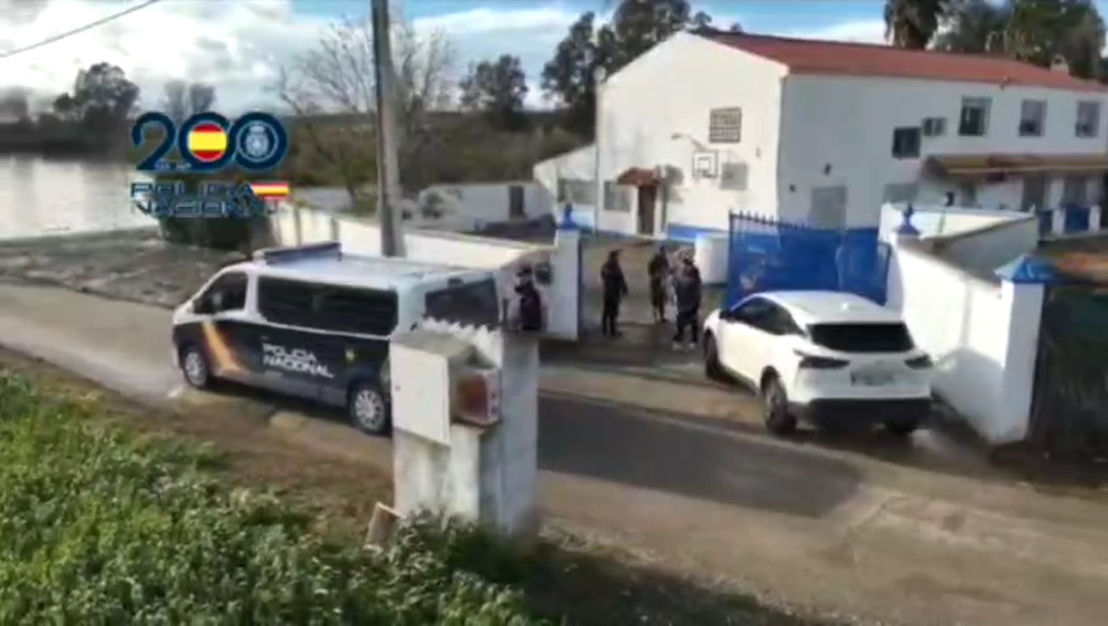 Desalojo de la Policía Nacional en Veredón de los Frailes, en Villarrubia