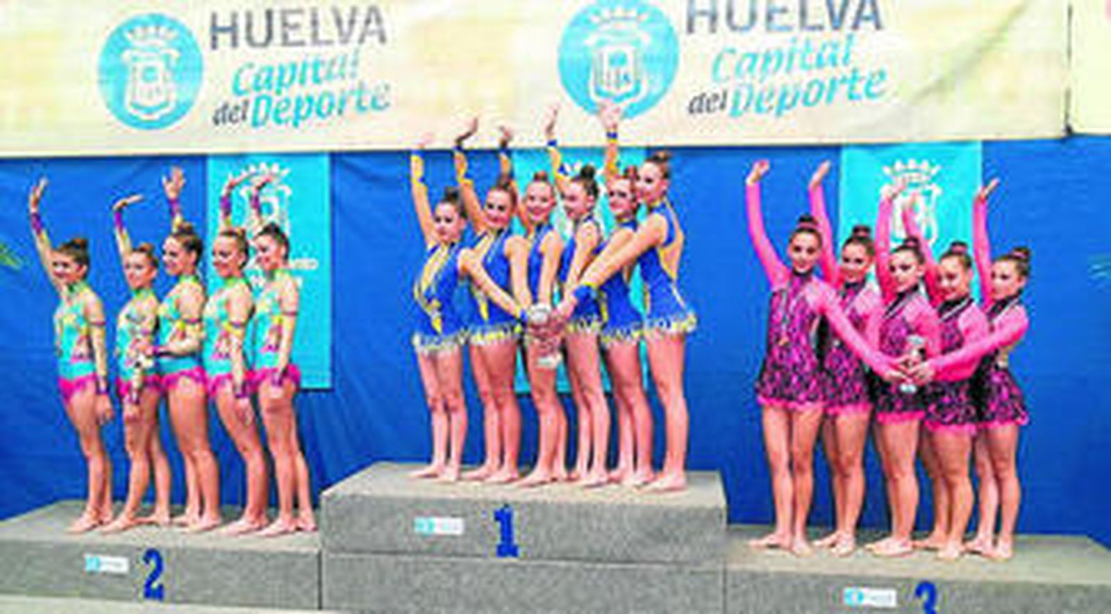 Dos de los podios del Andaluz de gimnasia rítmica celebrado en Huelva.