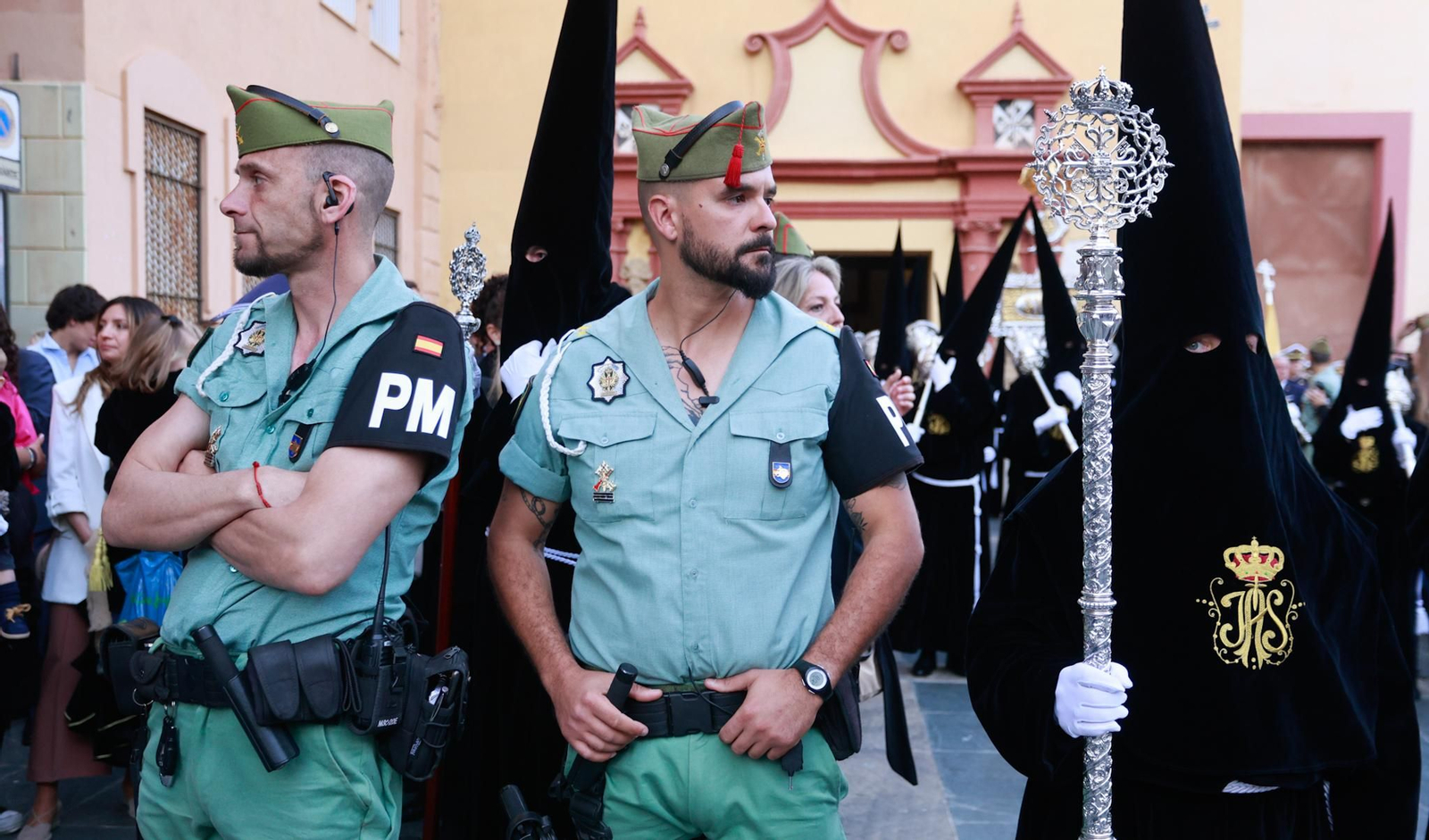 Mena y la Legión en su procesión del Jueves Santo en Málaga, en fotos Mena y la Legión en su procesión del Jueves Santo en Málaga, en fotos