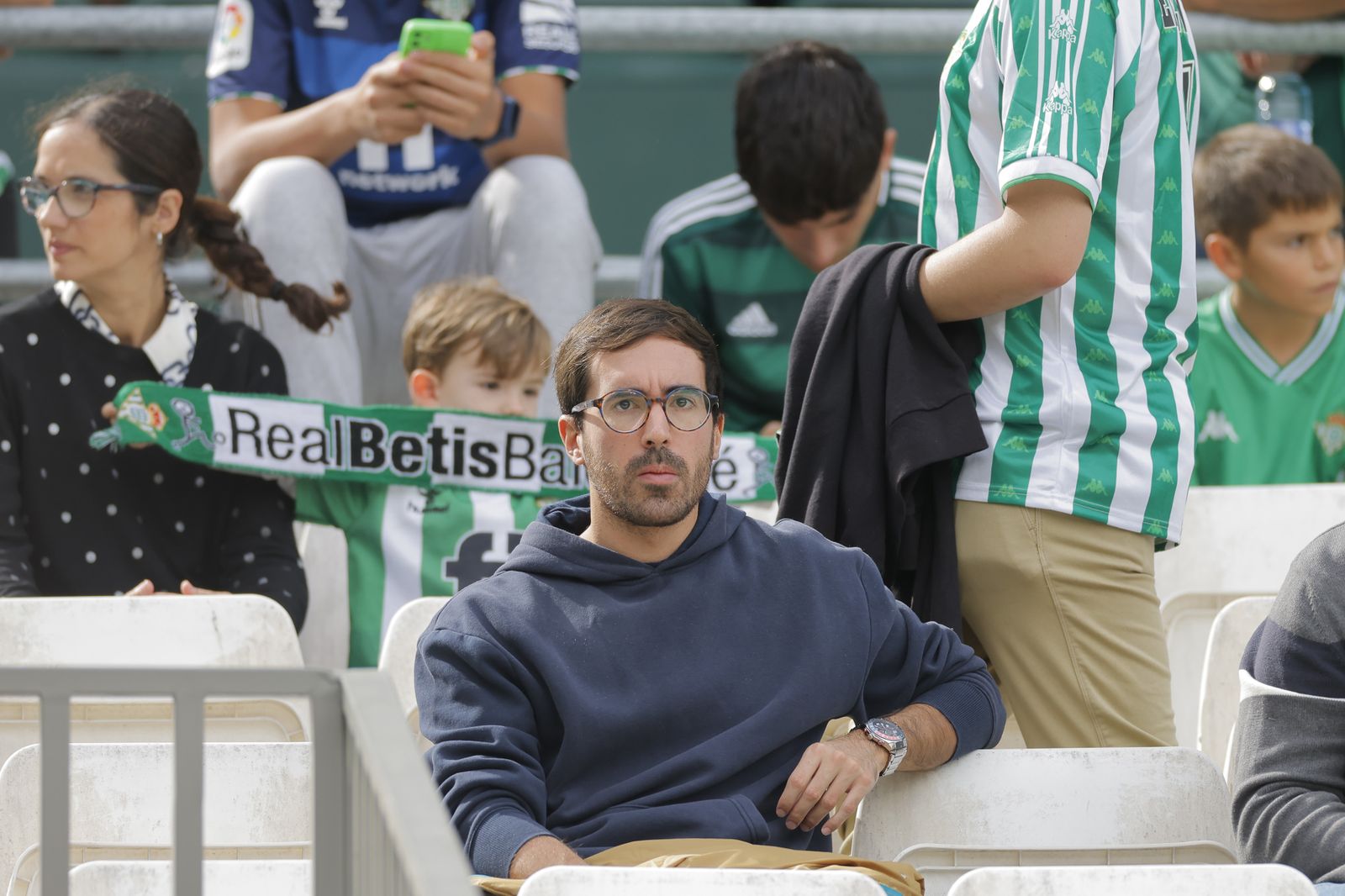 Búscate en las fotos del Betis-Osasuna