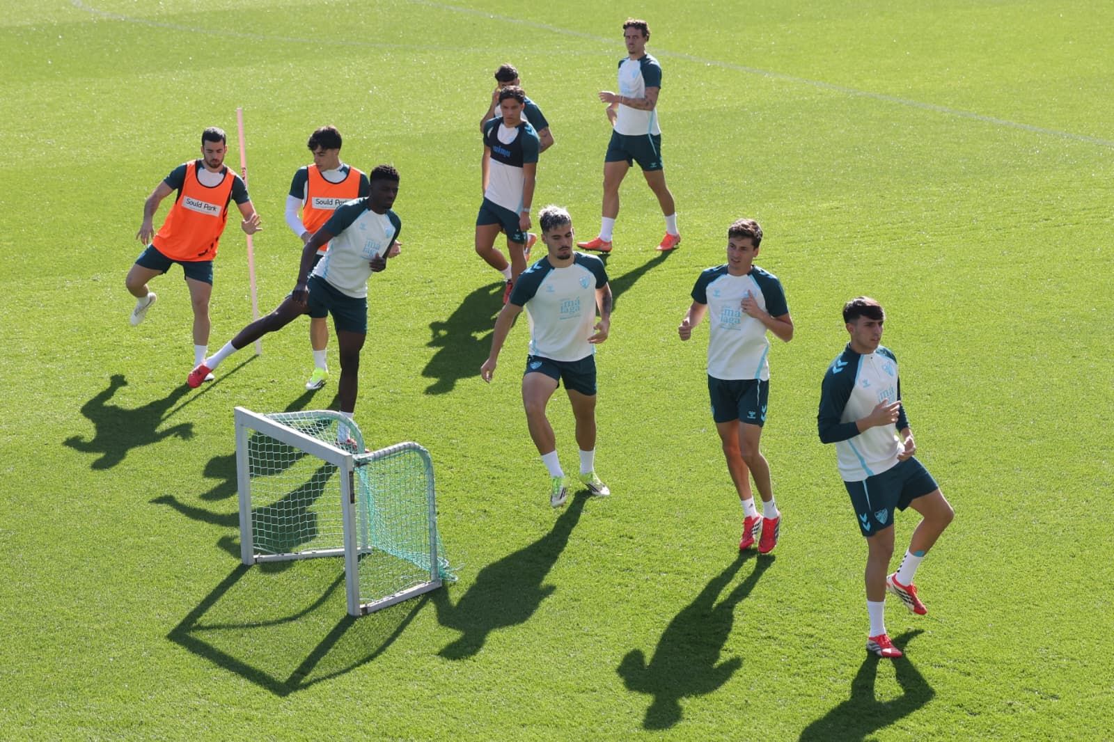 Funes, con fiebre y mascarilla pero al pie del cañón