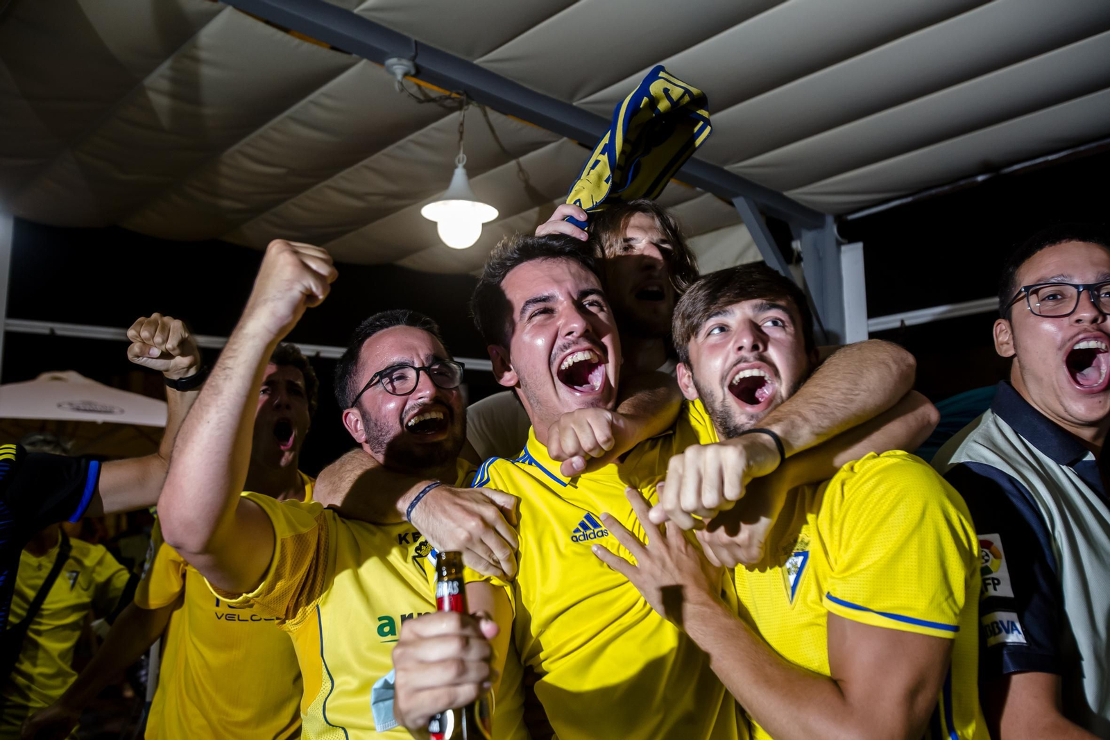 Así han vivido los cadistas la victoria del Oviedo