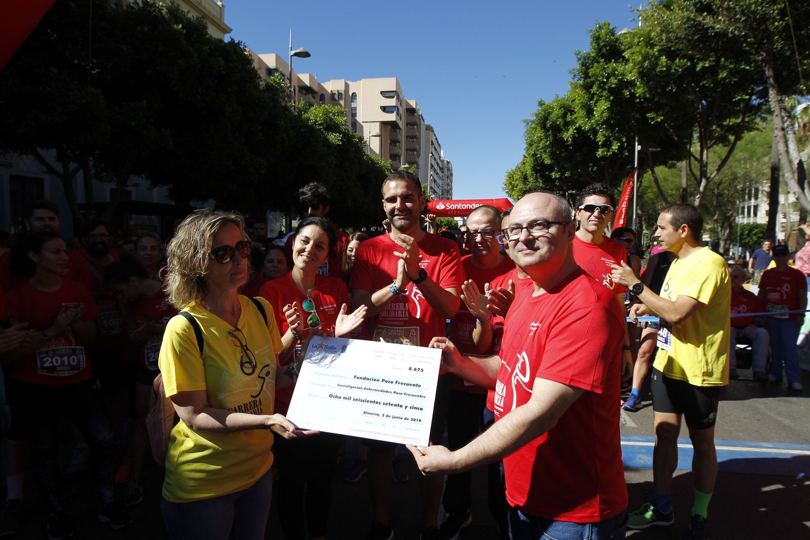 Fotogalería carrera atletismo popular enfermedades poco frecuentes. La Salle Almería