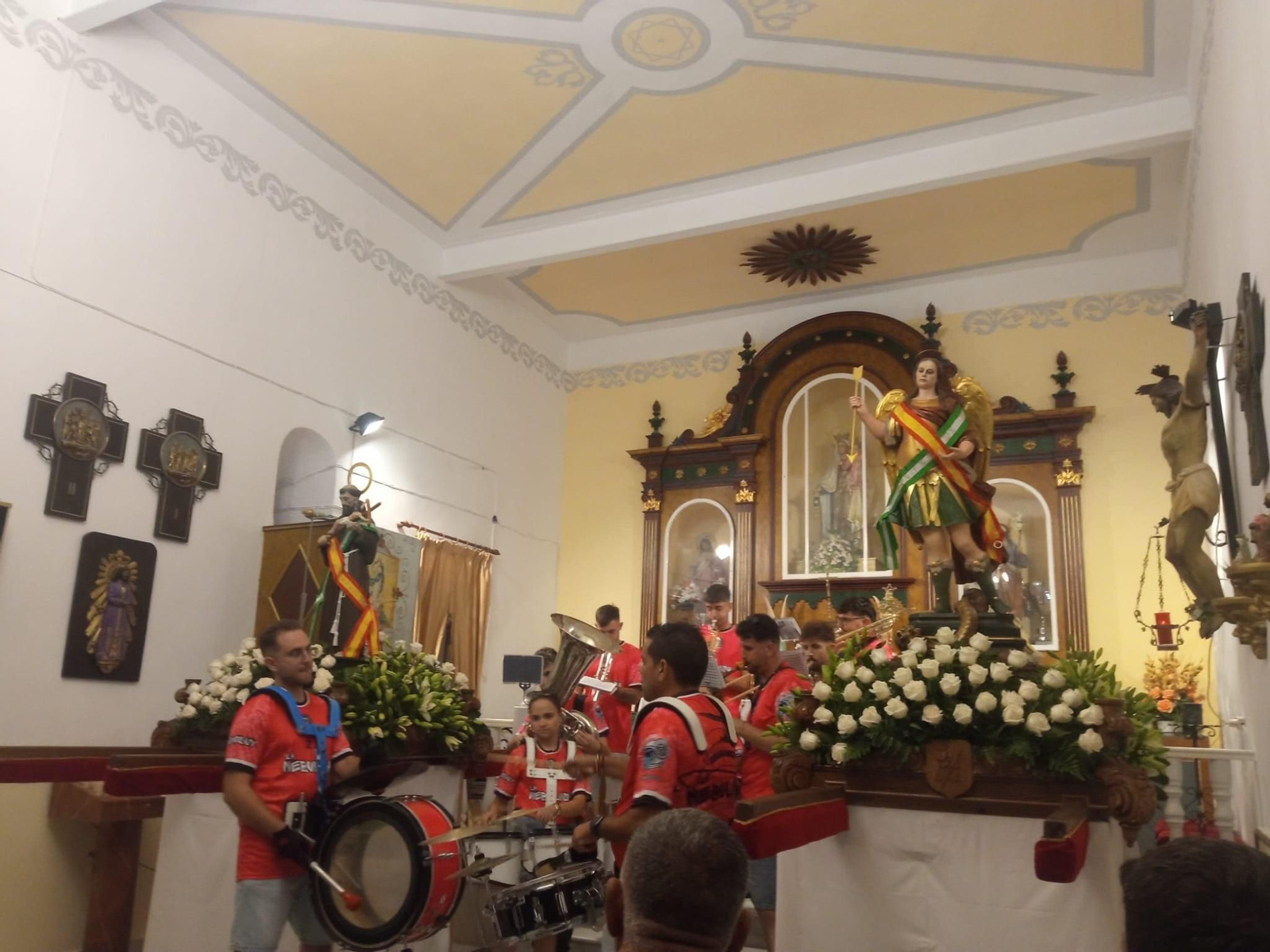 Así se han vivido las fiestas en la pedanía cantoriana de Los Pardos