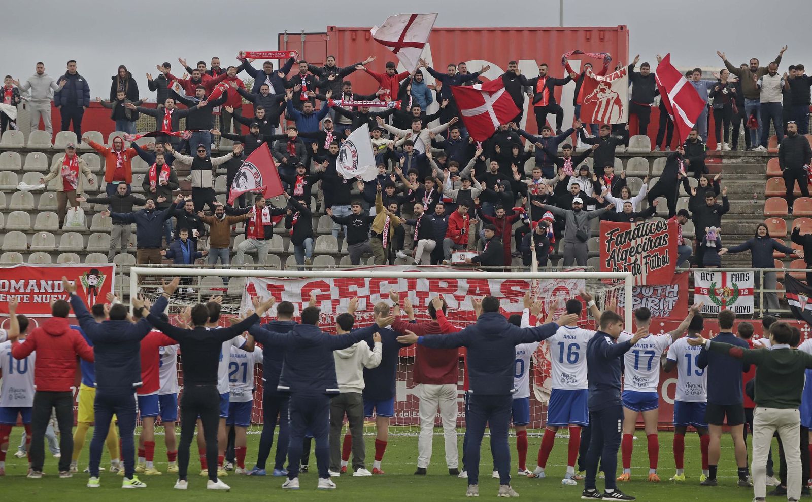Las mejores fotos del Algeciras - Eldense de Primera Federación