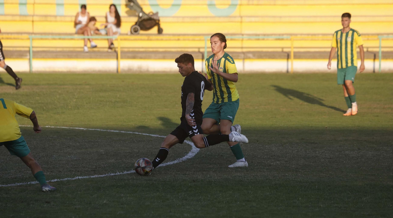 Las fotos del UD Los Barrios - Balona de pretemporada