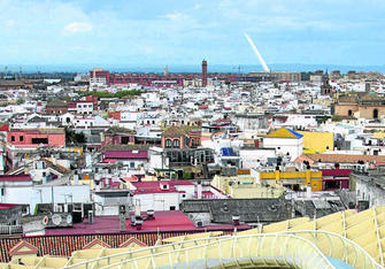 Vista aérea del caserío de la ciudad tomada desde el mirador de las 'setas' de la Encarnación.