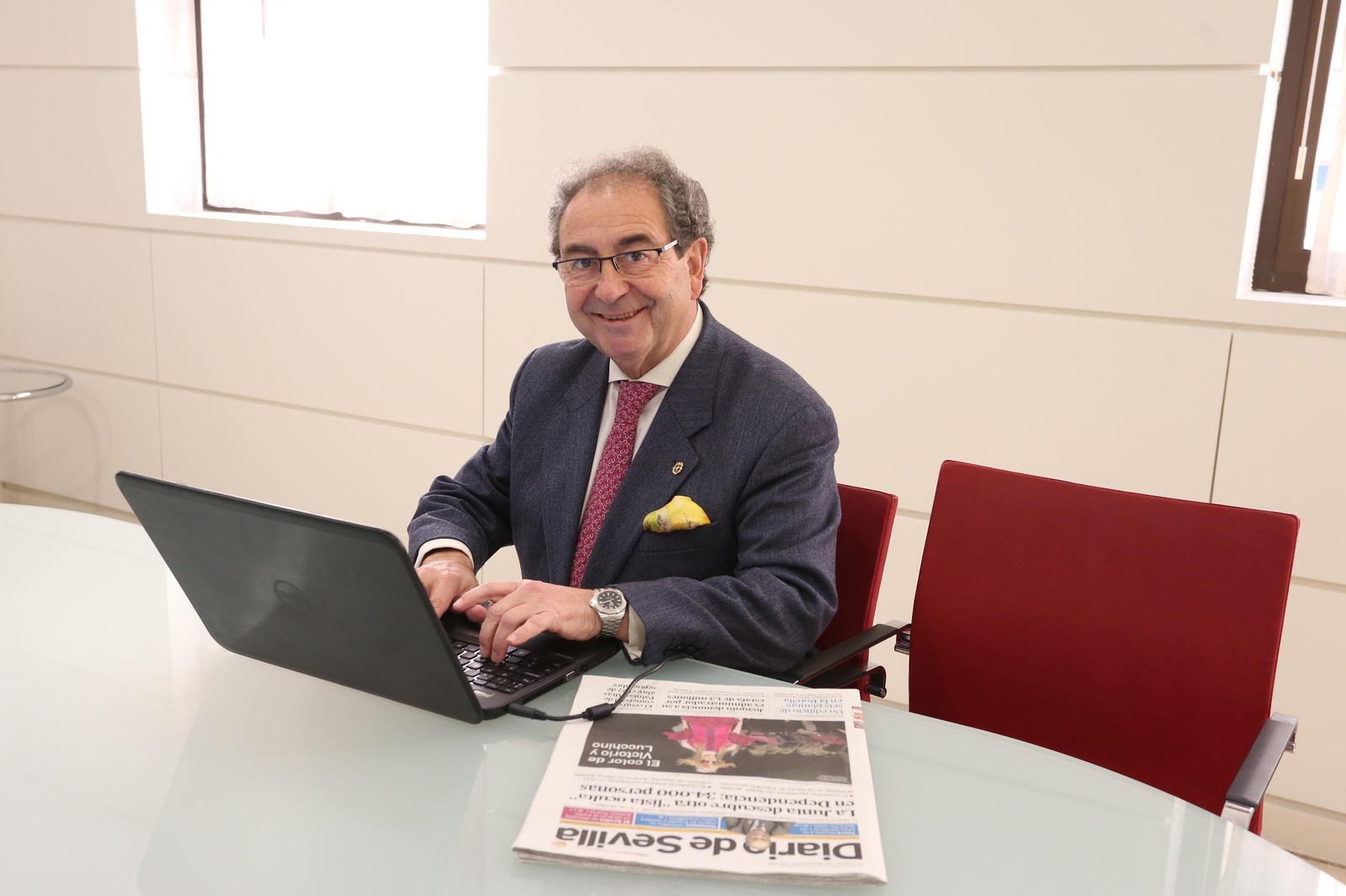 José Antonio Fernández Cabrero en la sede de 'Diario de Sevilla'.