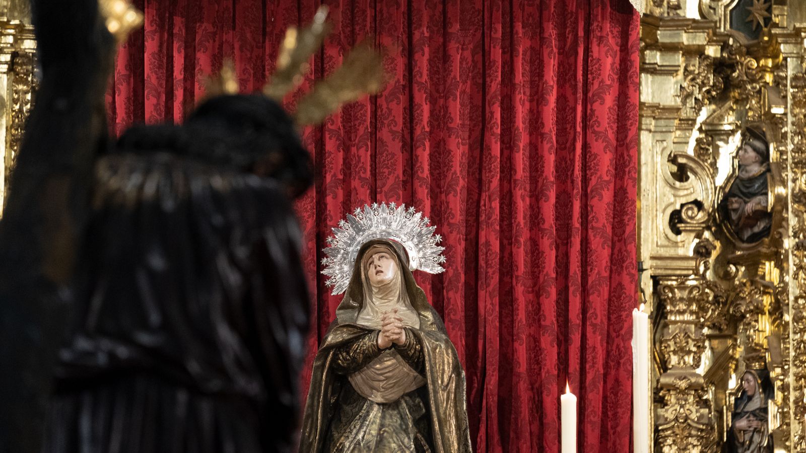 El vía crucis extraordinario de la Candelaria, en imágenes