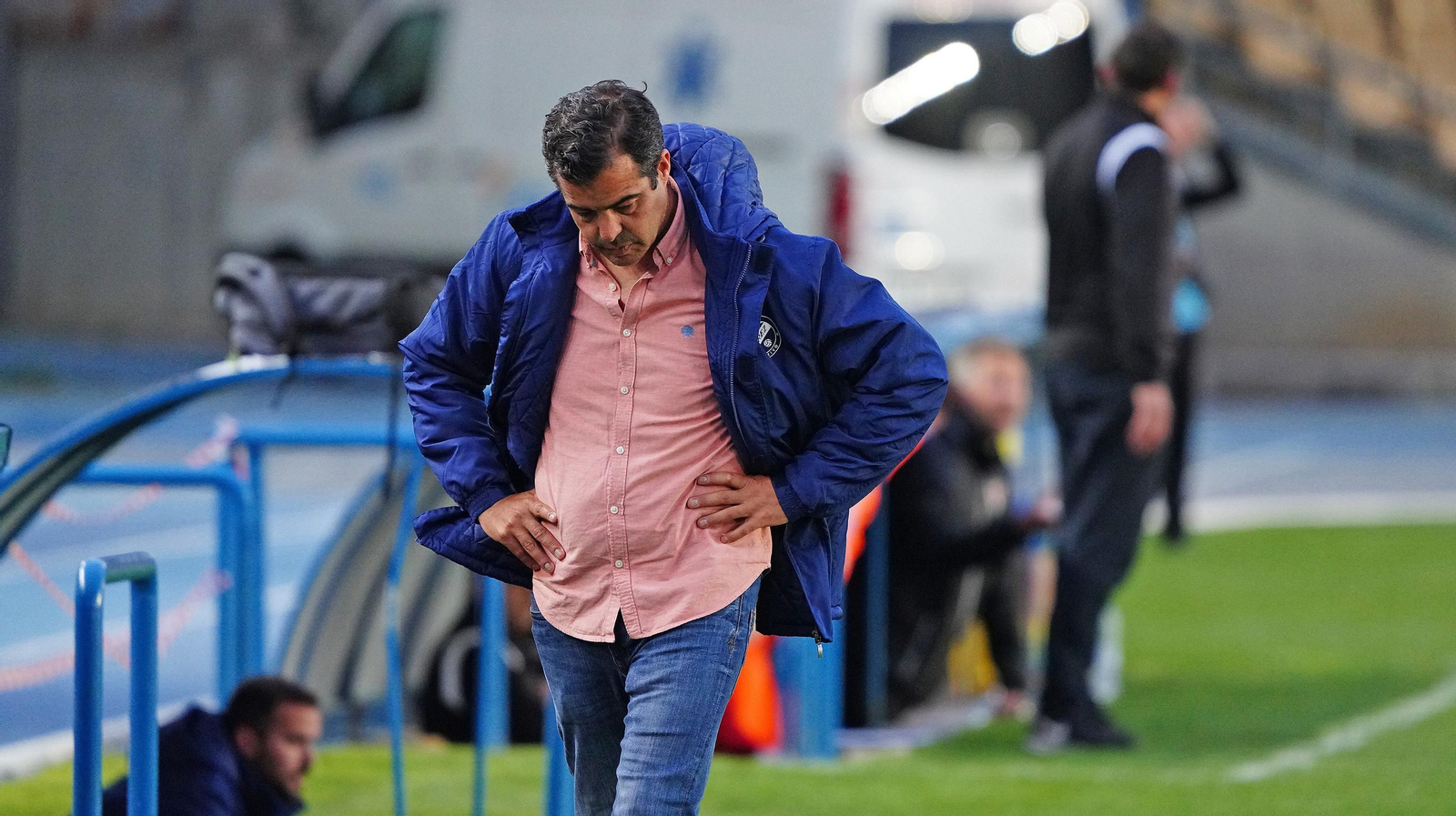 Imágenes del partido entre el Xerez DFC y el Vélez CF (0-0)